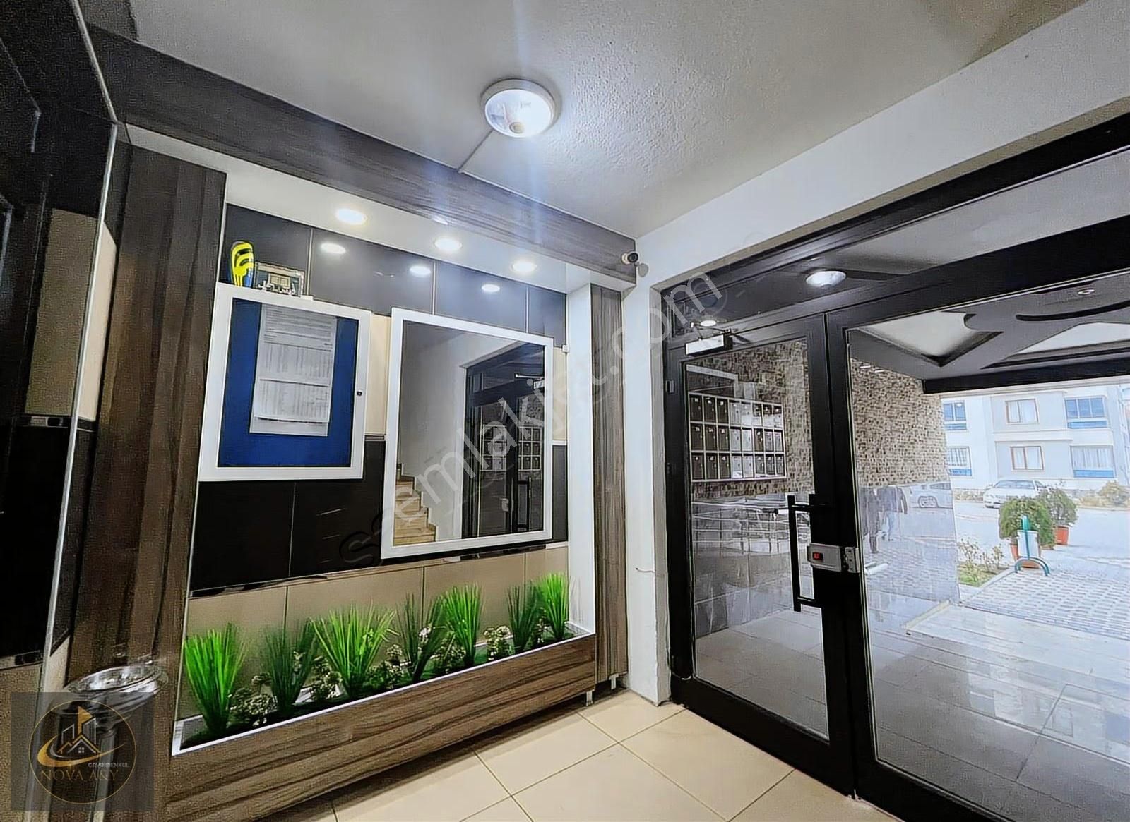 Şefikcan'da Site İçi Modern 4+1 Net 155m² Kullanıma Hazır Daire - Görsel 17