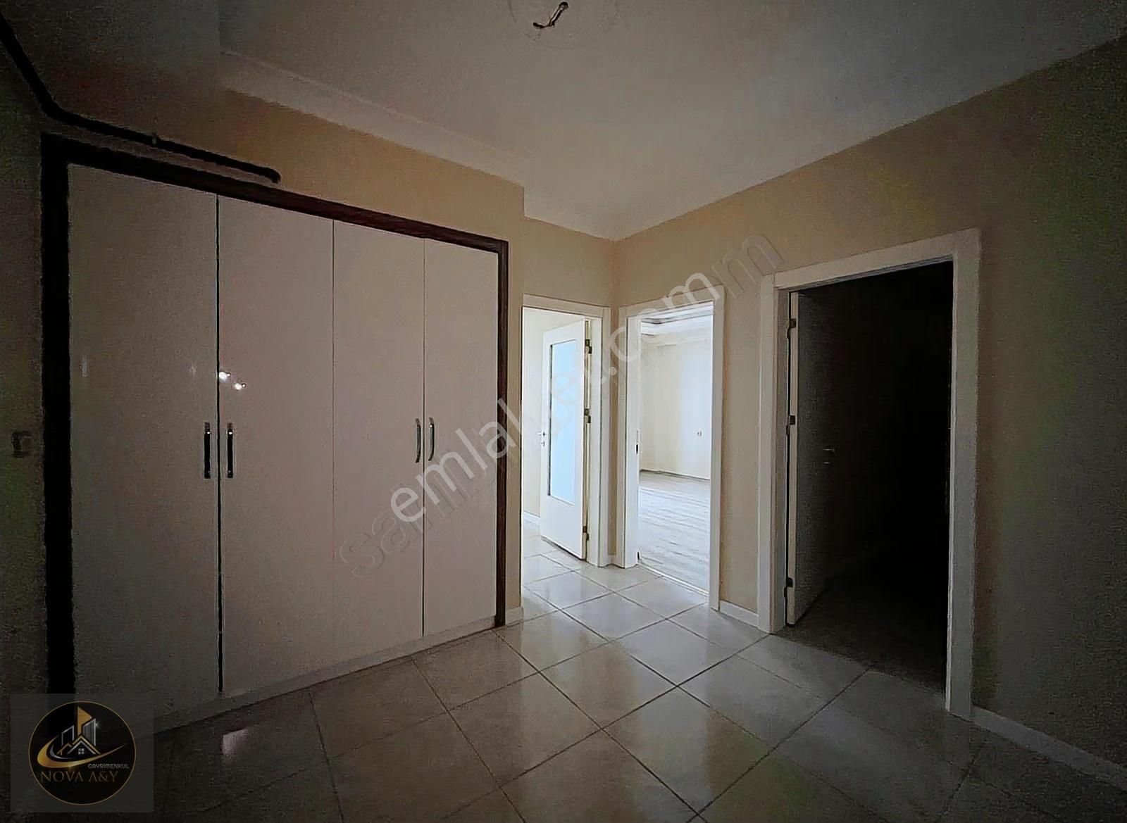 Şefikcan'da Site İçi Modern 4+1 Net 155m² Kullanıma Hazır Daire - Görsel 12