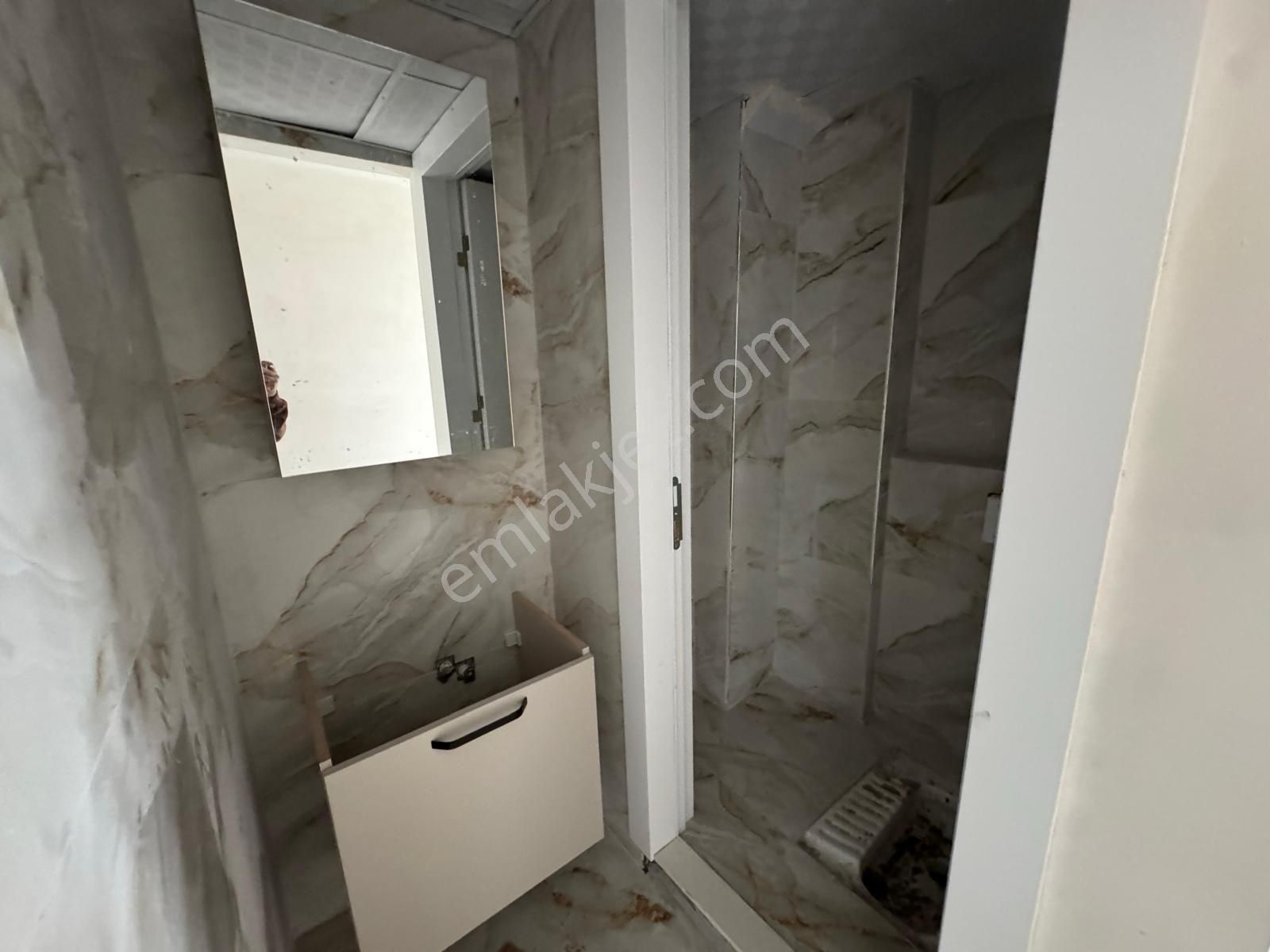 Bereketli De Servergazi Hastahanesinin İkiyüz Metre Yükarısında3+1 Dairemiz Satılıktır - Görsel 32