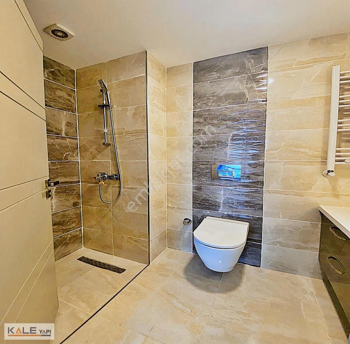 Eşsiz Site Projesinde 254m2 4,5+1 Satılık Daire - Görsel 31