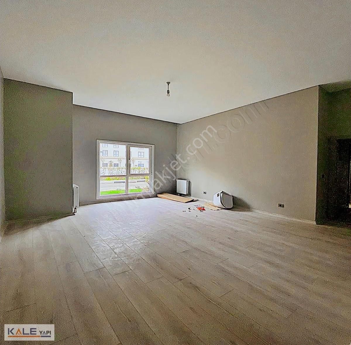 Eşsiz Site Projesinde 254m2 4,5+1 Satılık Daire - Görsel 23