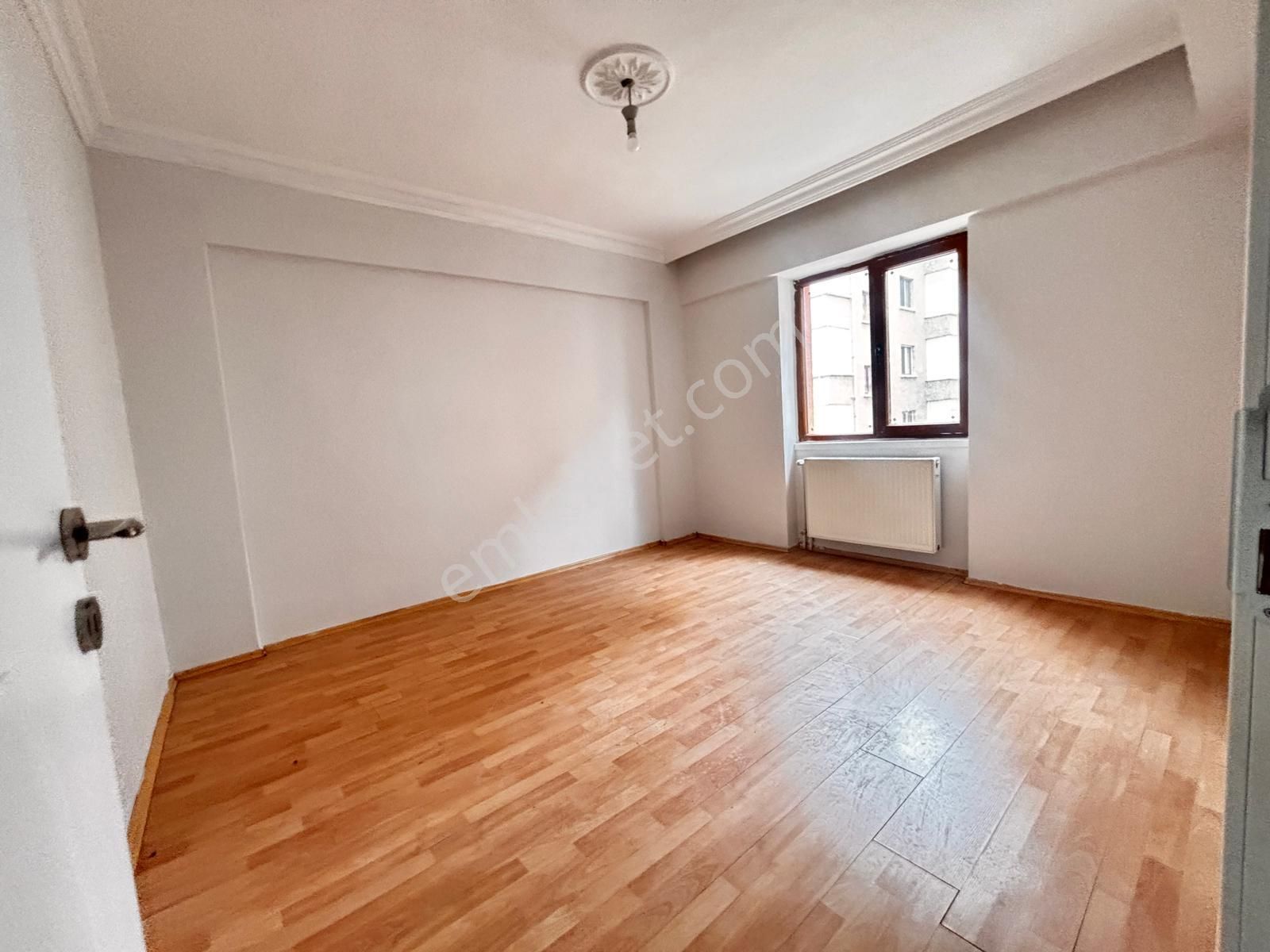 Yılmaz Gayrimenkul Den Andiçen Mah 3+1 Kat Konumunda Katta Tek Daire 130 M2 2.999 Pazarlıklı - Görsel 27