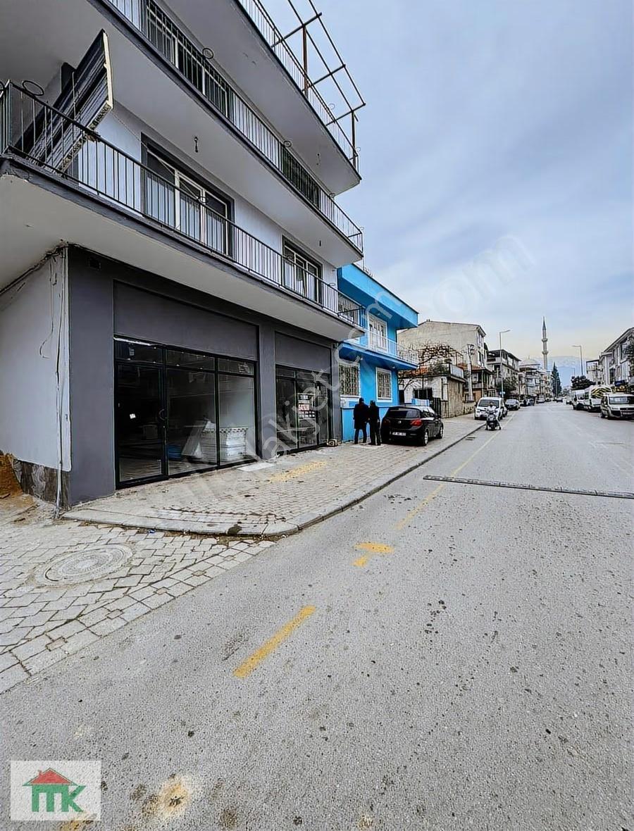 Yeşil Camii Arkasında Cadde Üzerinde Dükkan + Daire - Görsel 10
