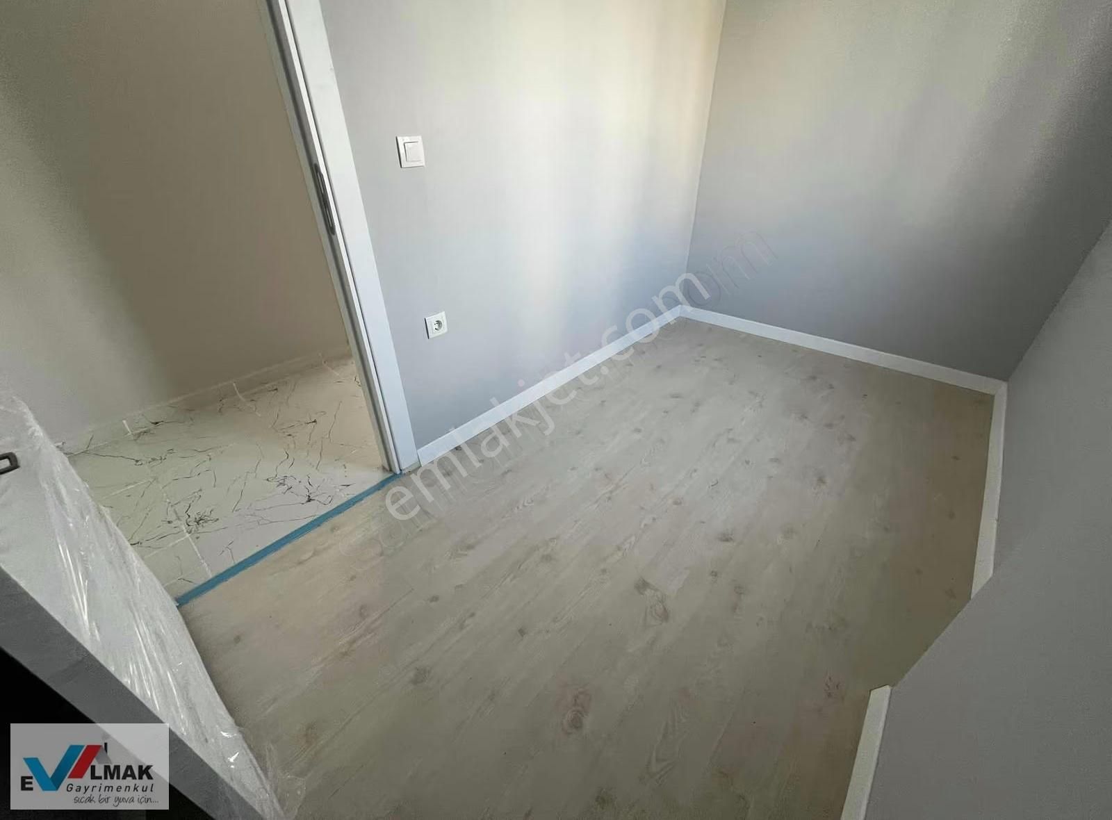 Evalmak'tan Söğütlüçeşme Mah.de Satılık 2+1(100 M2)arakat Daire - Görsel 4