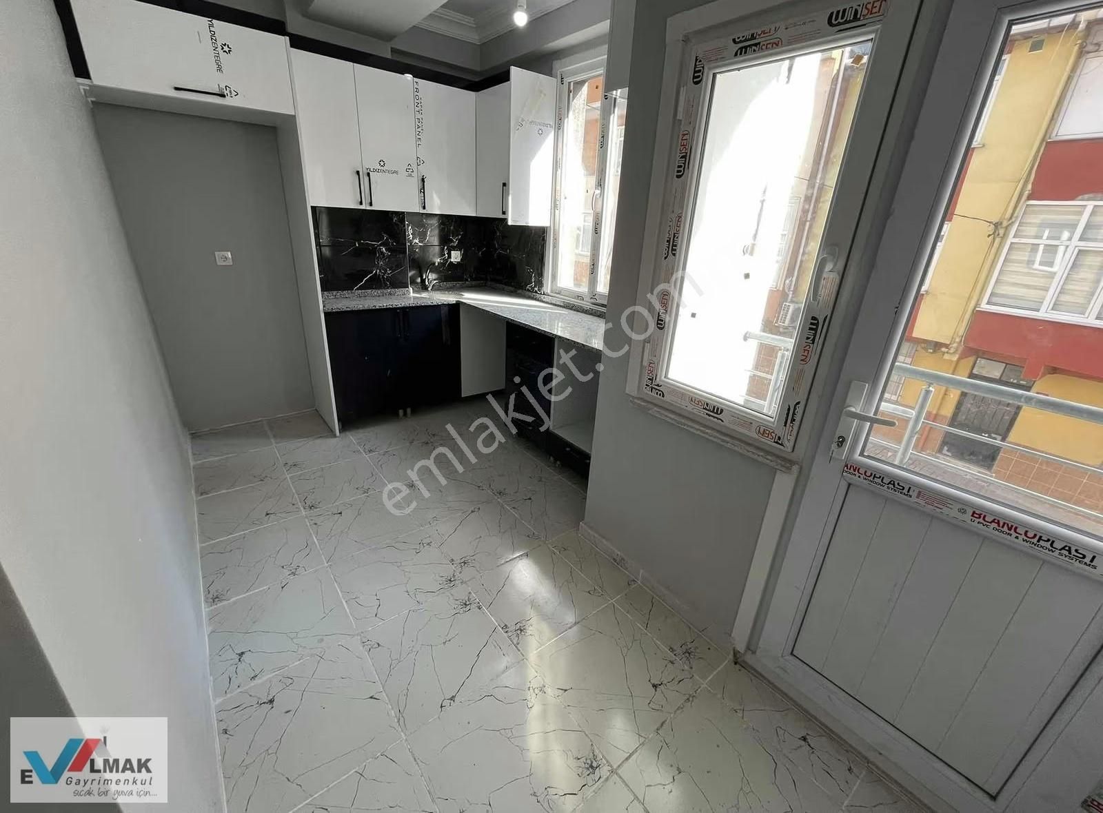 Evalmak'tan Söğütlüçeşme Mah.de Satılık 2+1(100 M2)arakat Daire - Görsel 31