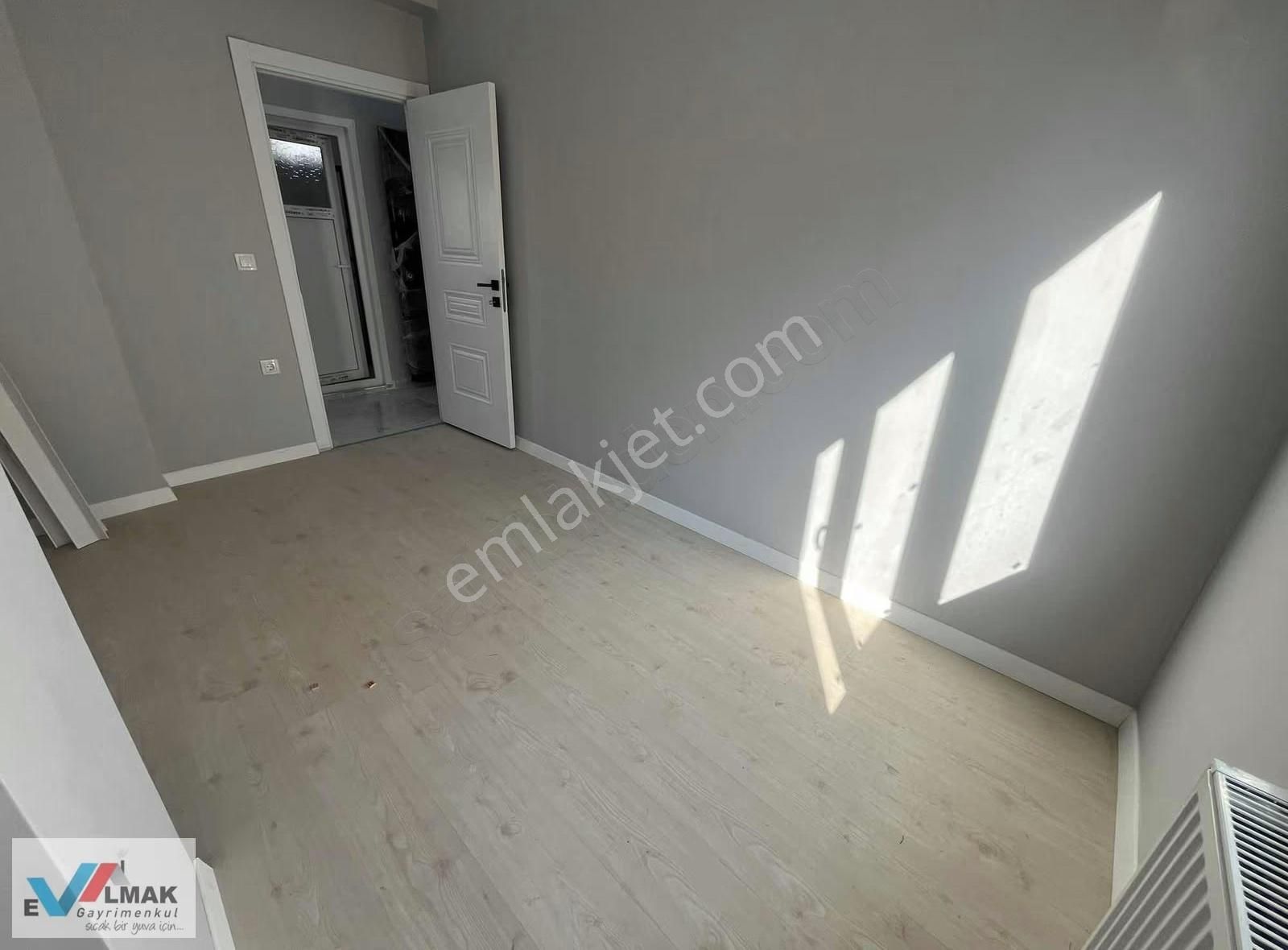 Evalmak'tan Söğütlüçeşme Mah.de Satılık 2+1(100 M2)arakat Daire - Görsel 26