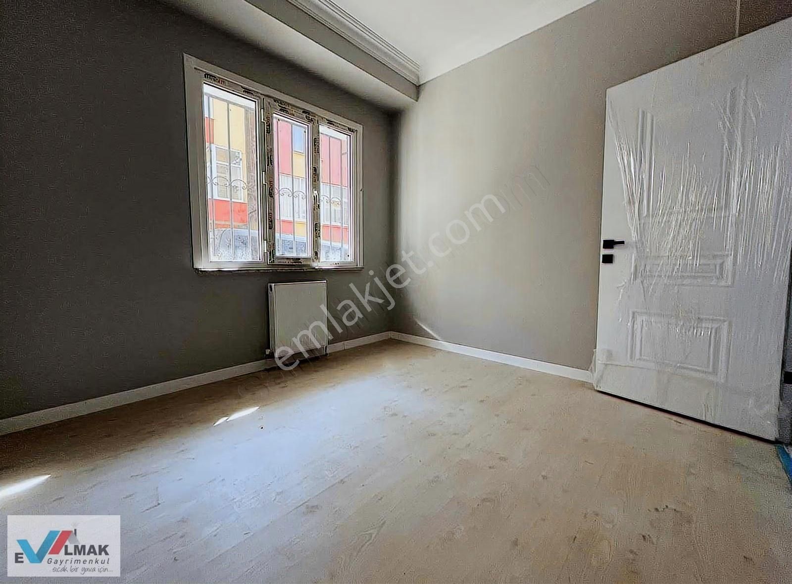 Evalmak'tan Söğütlüçeşme Mah.de Satılık 2+1 Balkonlu Y.giriş - Görsel 4
