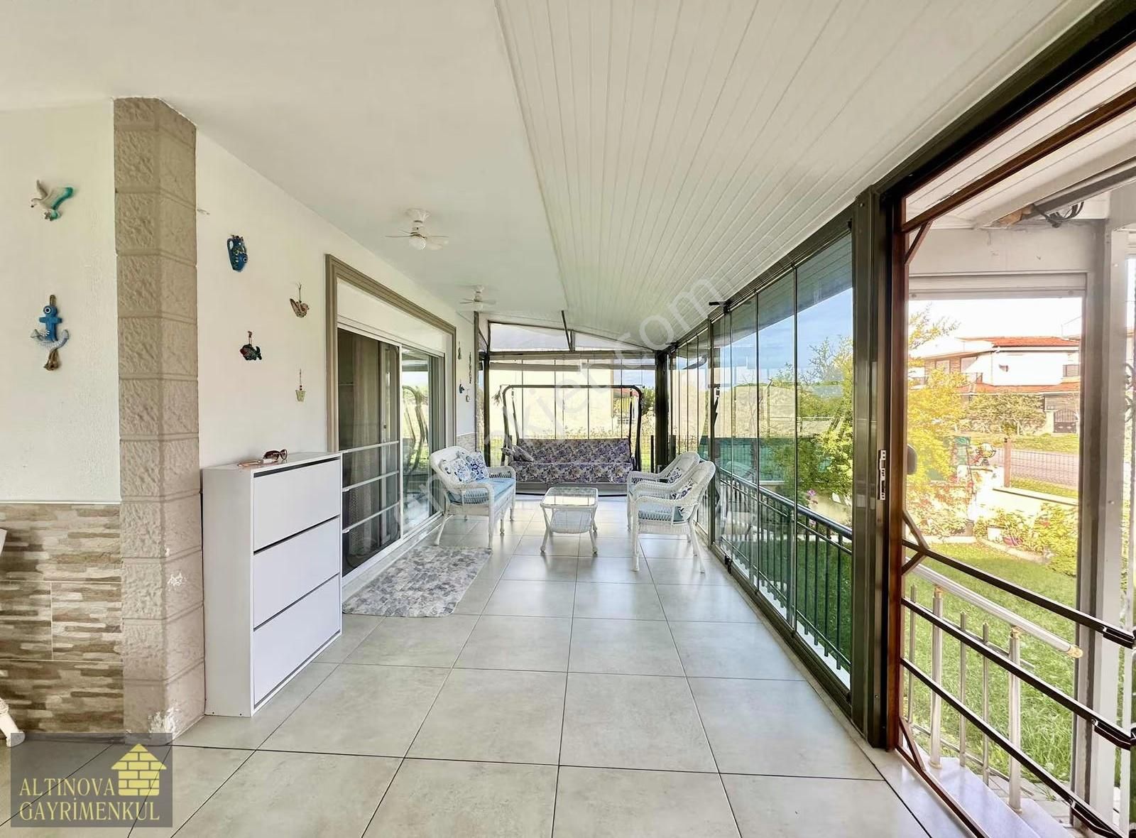 Altınova Sahilde Polisler Sitesinde Müstakil Satılık 3+1 Villa - Görsel 7