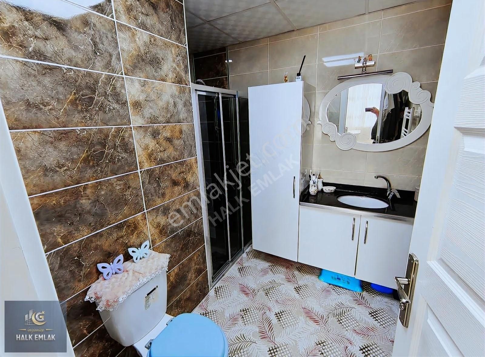 Beykent'te Eşsiz Genişlik'te Satılık 3+1 Daire.. - Görsel 15