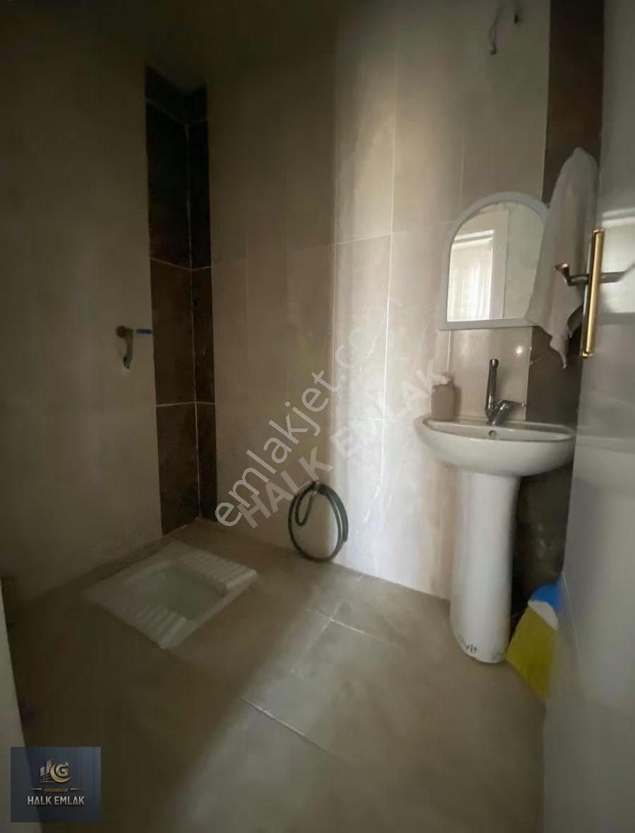 Burak'da Müthiş Lokasyonda Bakımlı Yüksek Giriş 2+1 Daire - Görsel 14