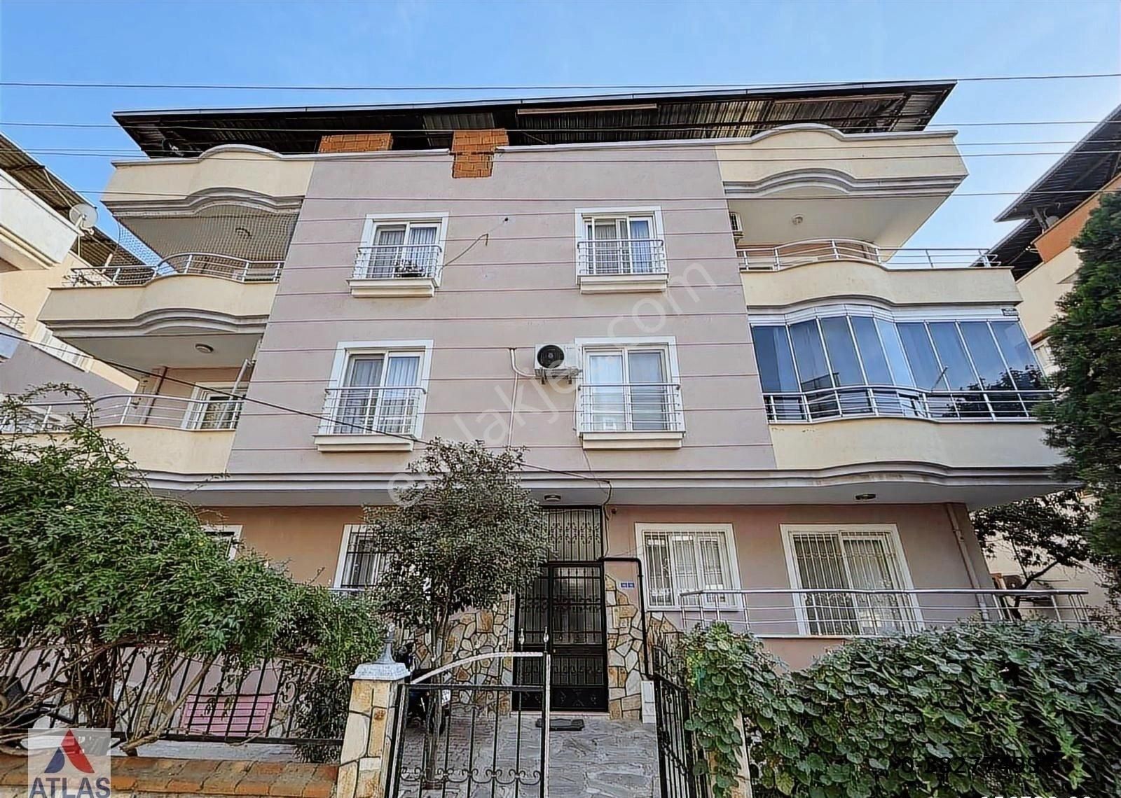 Atlas'tan Ergenekon Mh'de Çok İyi Konumda Satılık 3+1 Daire