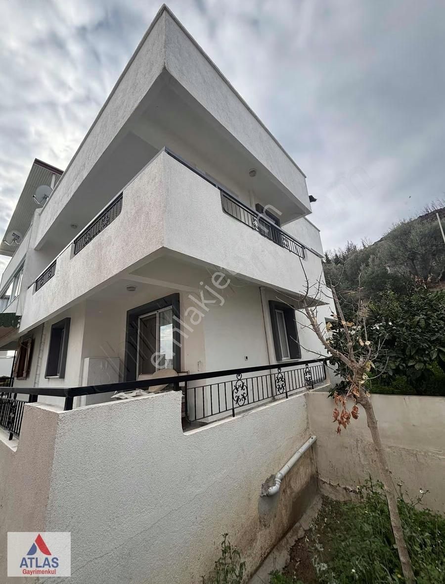 Seferihisar Doğanbey'de Deniz Manzaralı, Eşyalı 4+1 Tripleks - Görsel 27