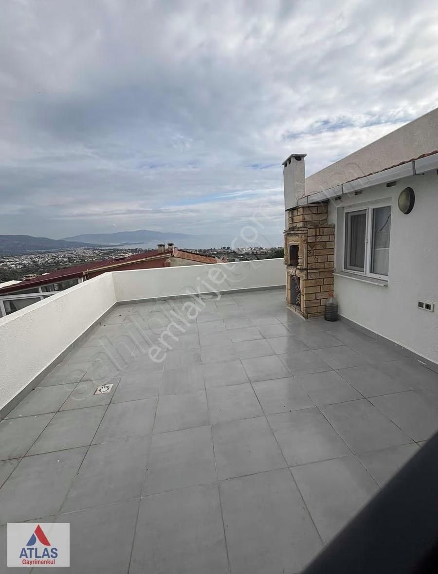 Seferihisar Doğanbey'de Deniz Manzaralı, Eşyalı 4+1 Tripleks - Görsel 8