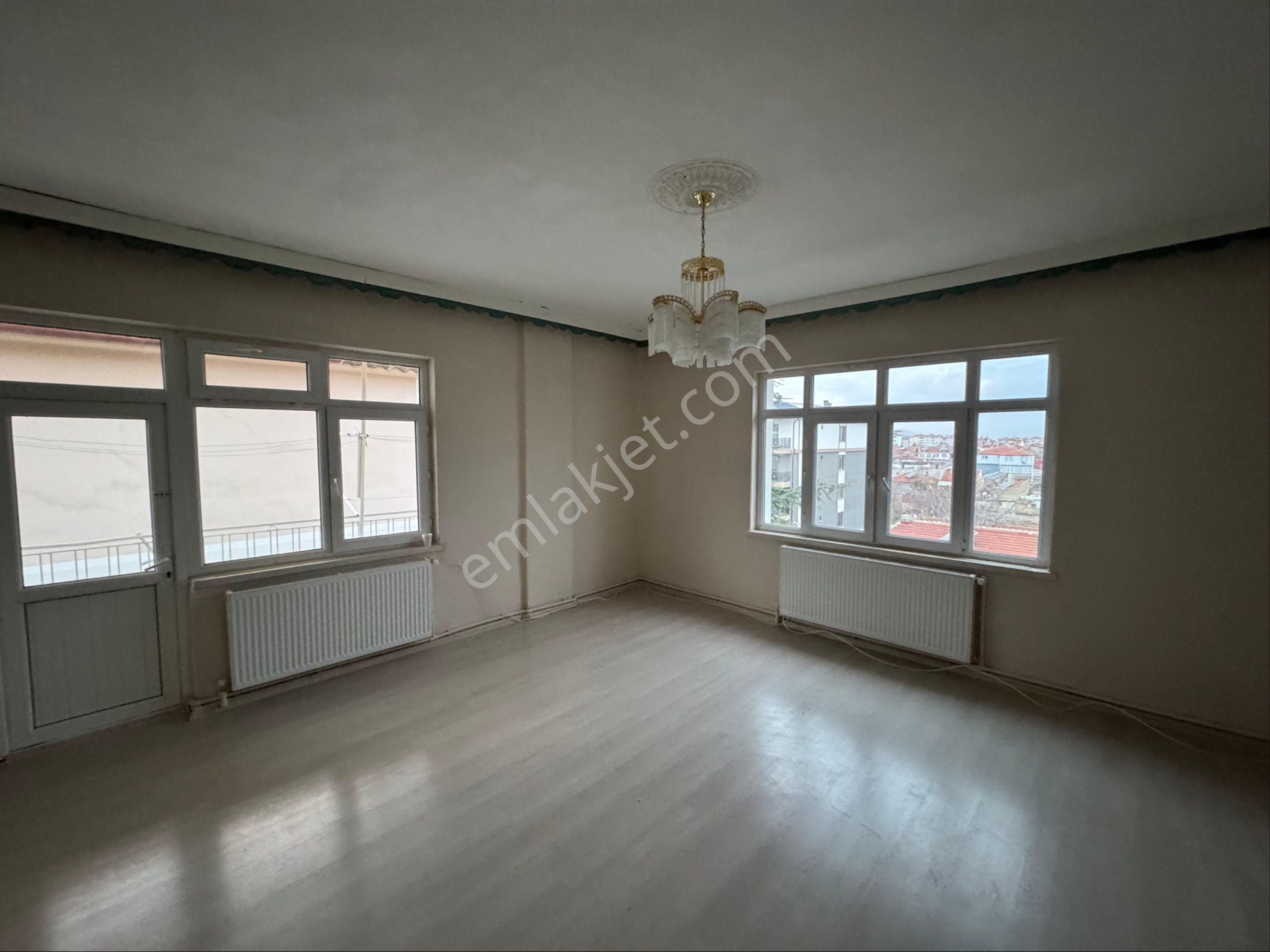 A-k Emlaktan İstasyon Mah 3+1 Kombili Mantolu Kiralık Daire - Görsel 8