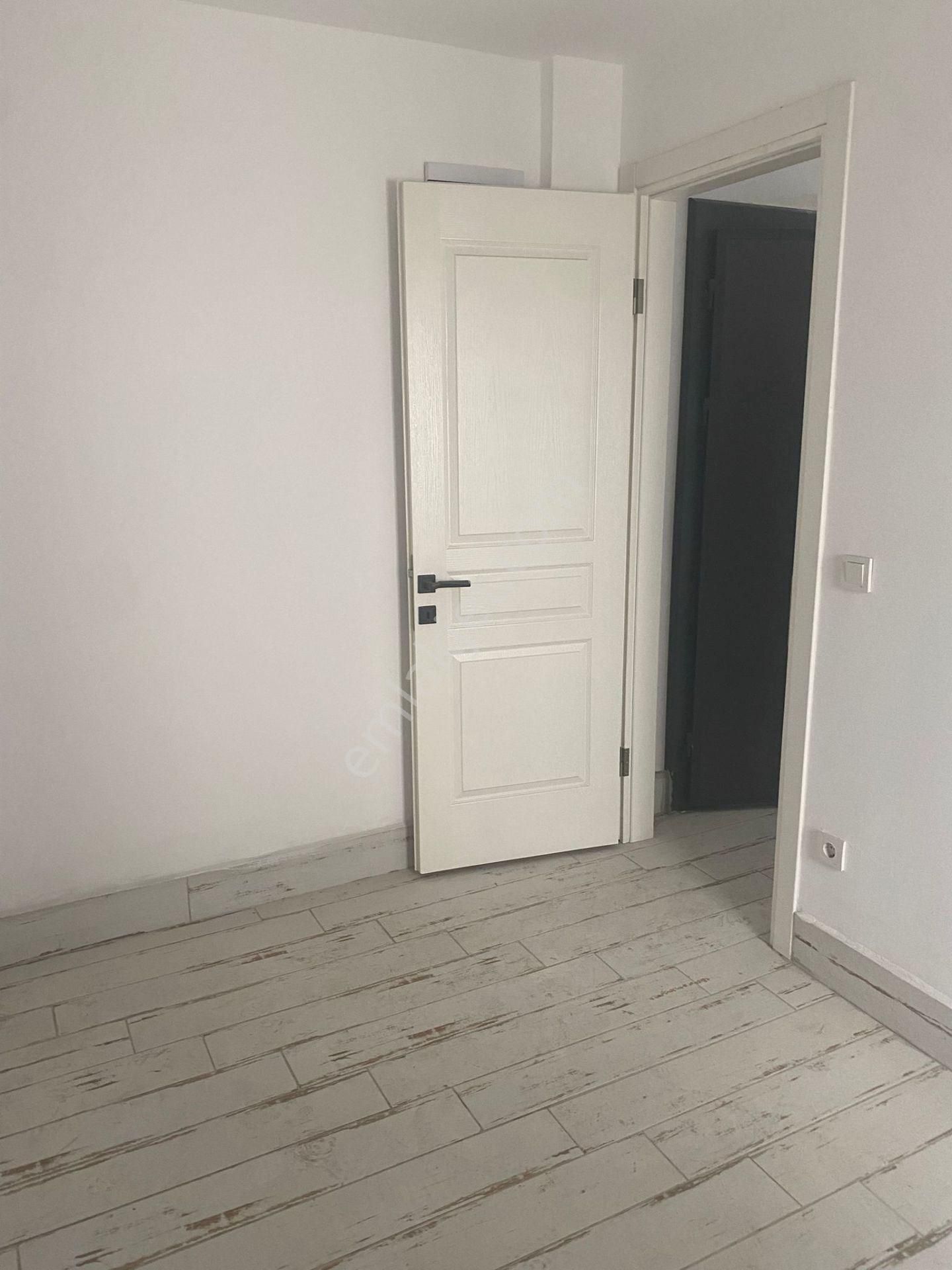 Oasis Ve Avenueye Yakın Kiralık 1+1 Boş Daire - Görsel 7