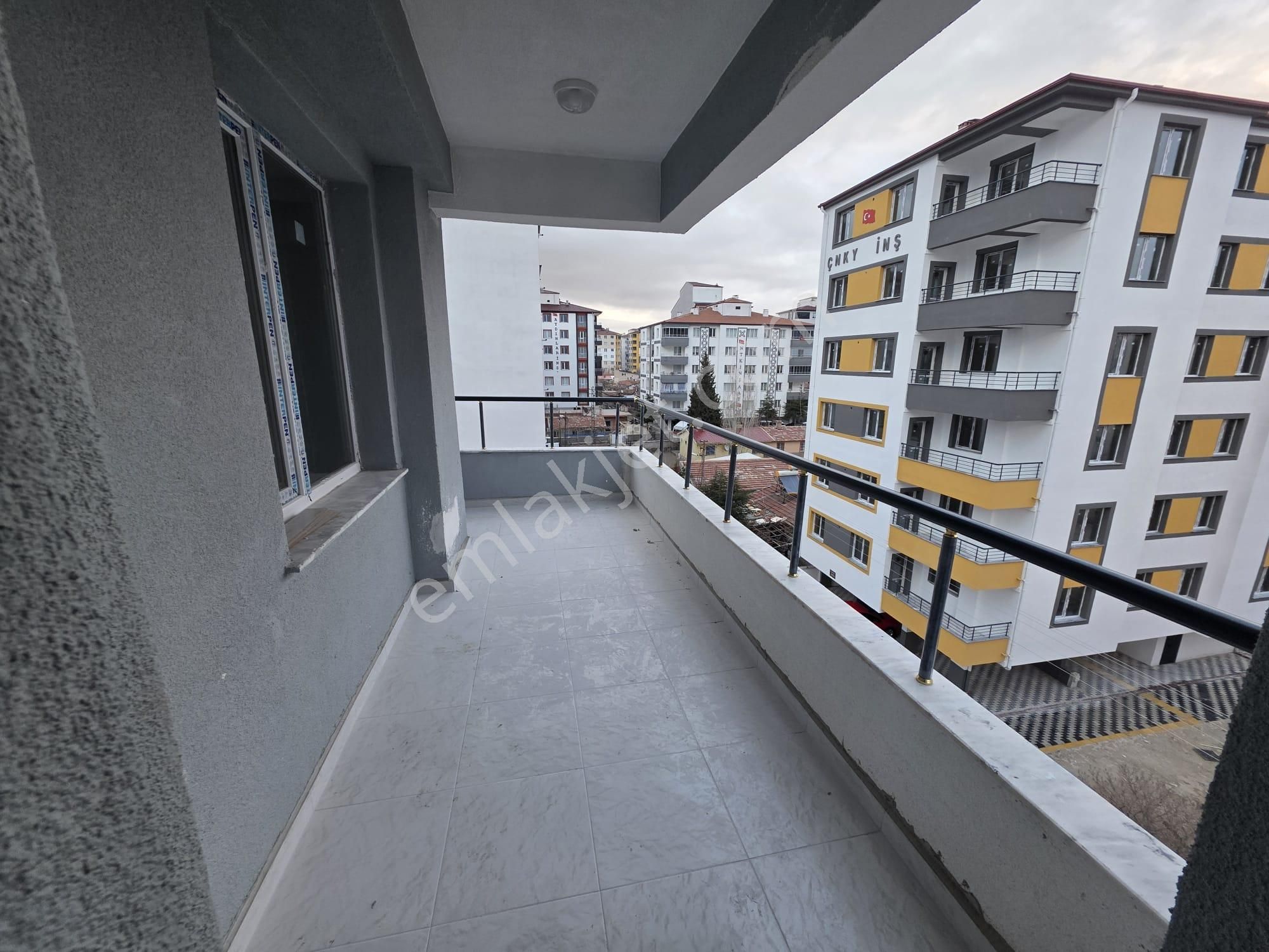 Cm Emlaktan ,nar Mah. İmamhatip Okulu Yakını 3.kat 2+1 Oda Sıfır Daire - Görsel 12