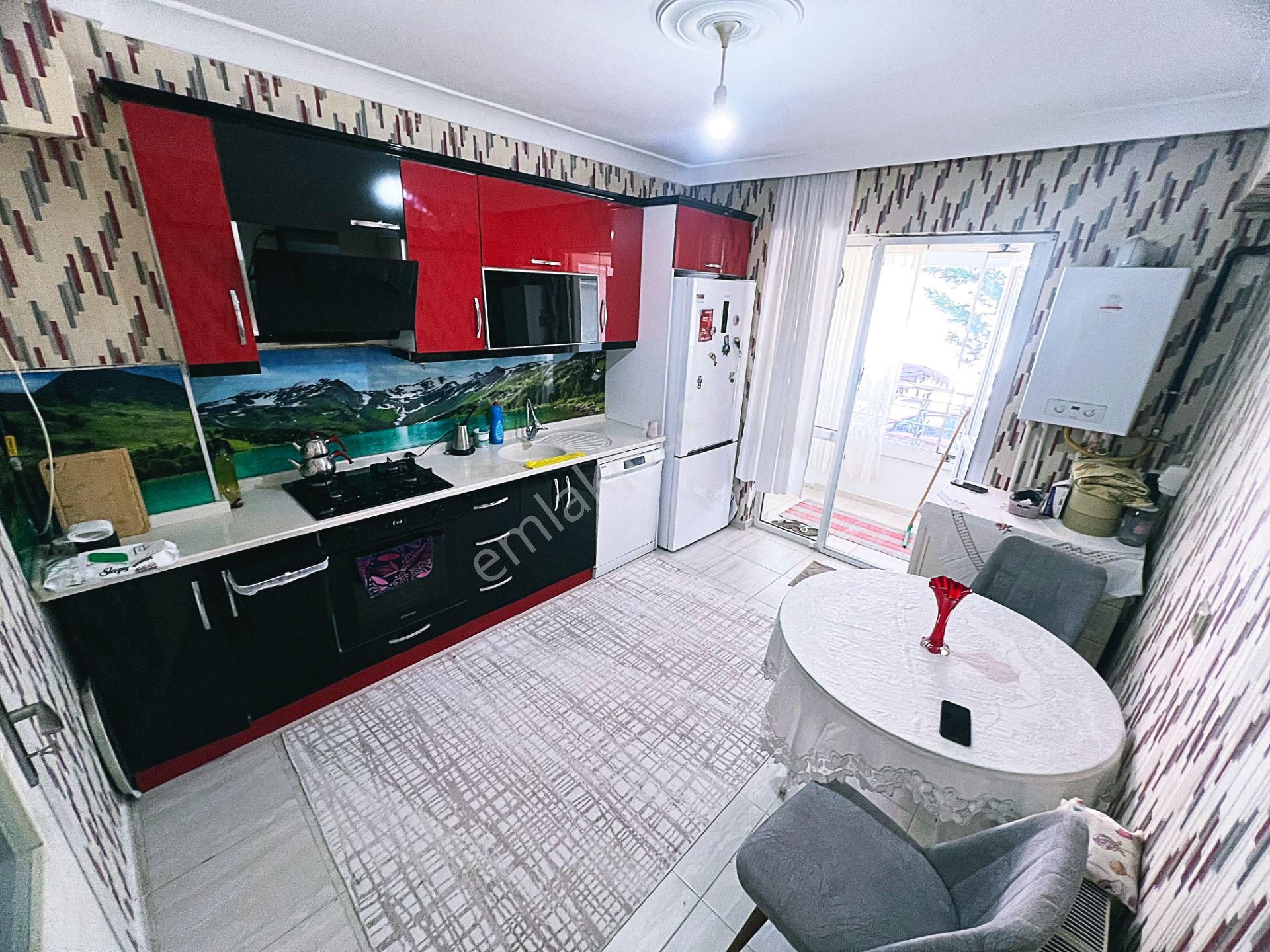 Cihandan Şehitkubilayda Karakeçili Cadde Yakını Satlık 3+1 Daire - Görsel 5