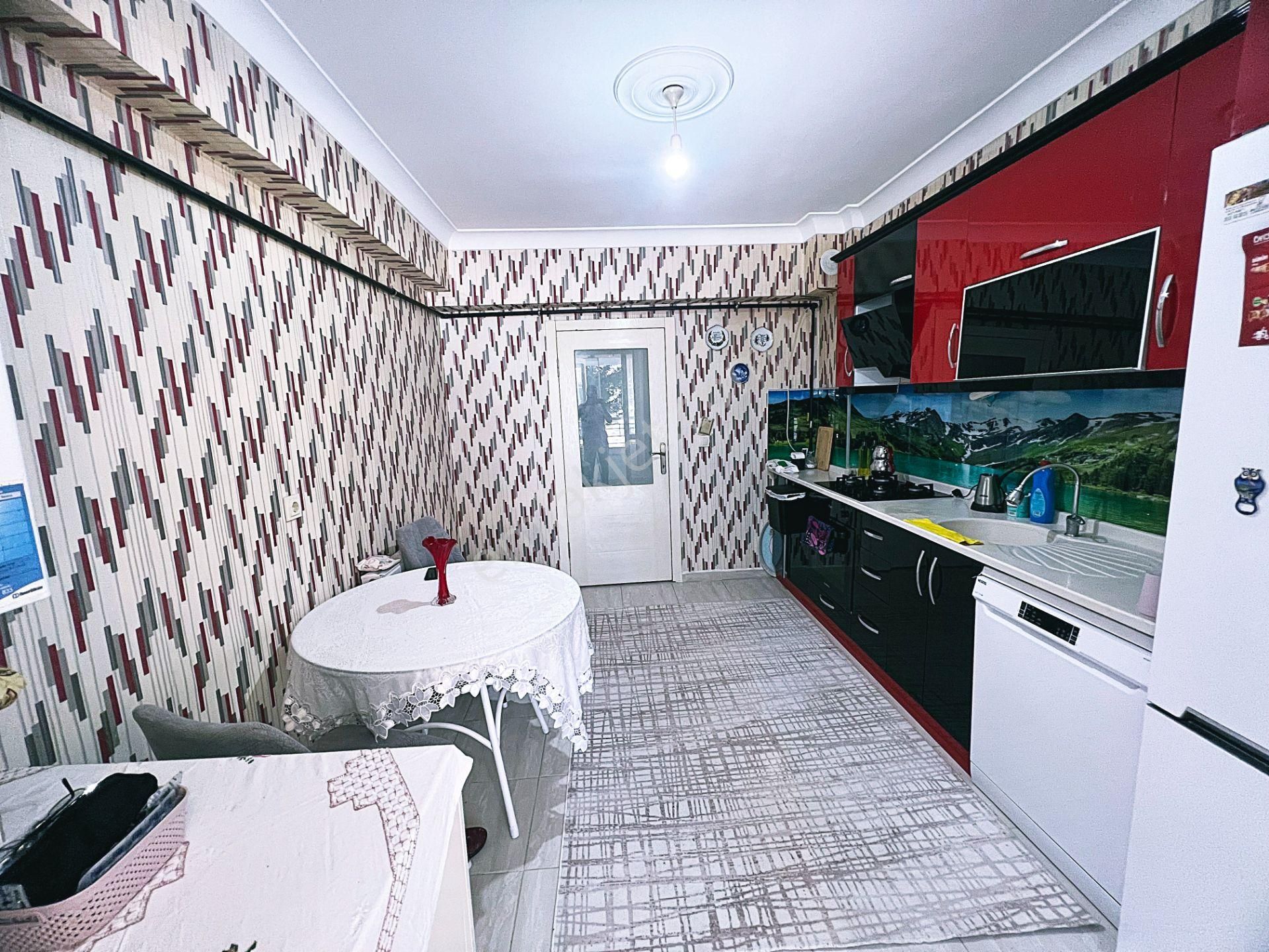 Cihandan Şehitkubilayda Karakeçili Cadde Yakını Satlık 3+1 Daire - Görsel 7