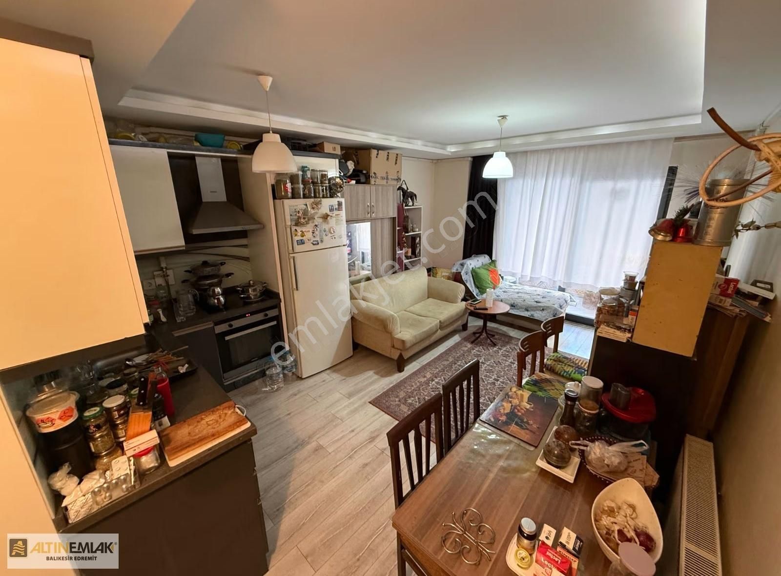 Merkezi Konumda | Havuzlu Site | Şık Tasarım | Kapalı Otopark - Görsel 9