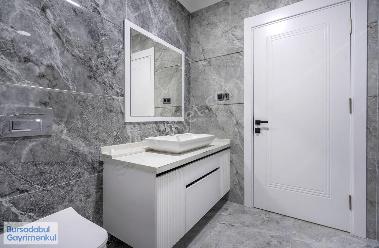 Bursadabul'dan Barış Mah. Nil Hayat Sitesi 3+1 Daire