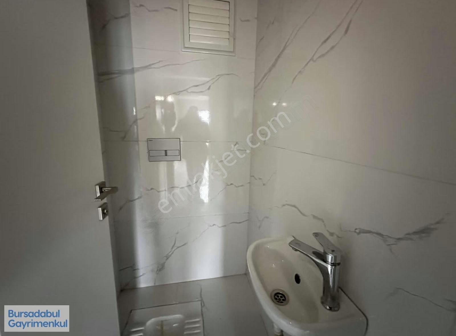Bursadabul'dan Adalet Mah. Site İçi Manzaralı 3+1 130 M2 - Görsel 8