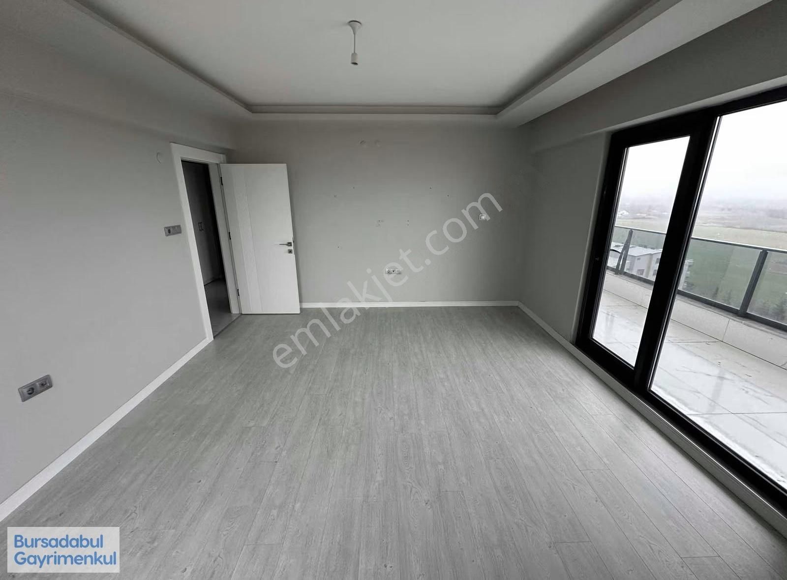 Bursadabul'dan Adalet Mah. Site İçi Manzaralı 3+1 130 M2 - Görsel 9