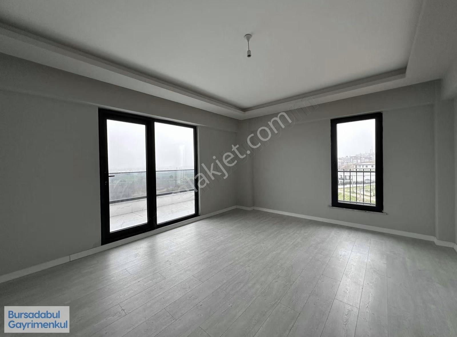 Bursadabul'dan Adalet Mah. Site İçi Manzaralı 3+1 130 M2 - Görsel 3