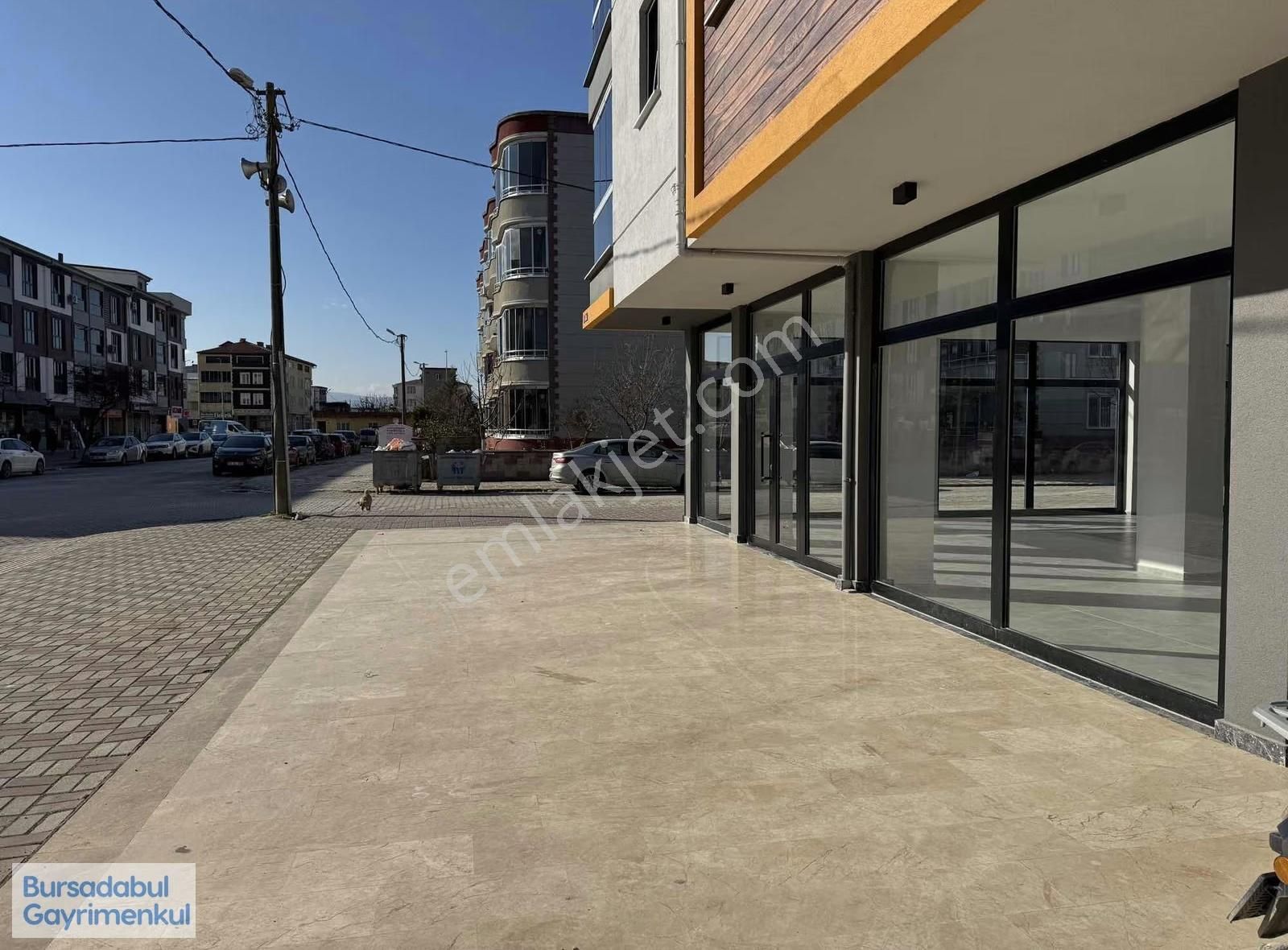 Bursadabul'dan Barış Mah. Fatih Caddesi Köşe İşyeri 220.m2 - Görsel 6