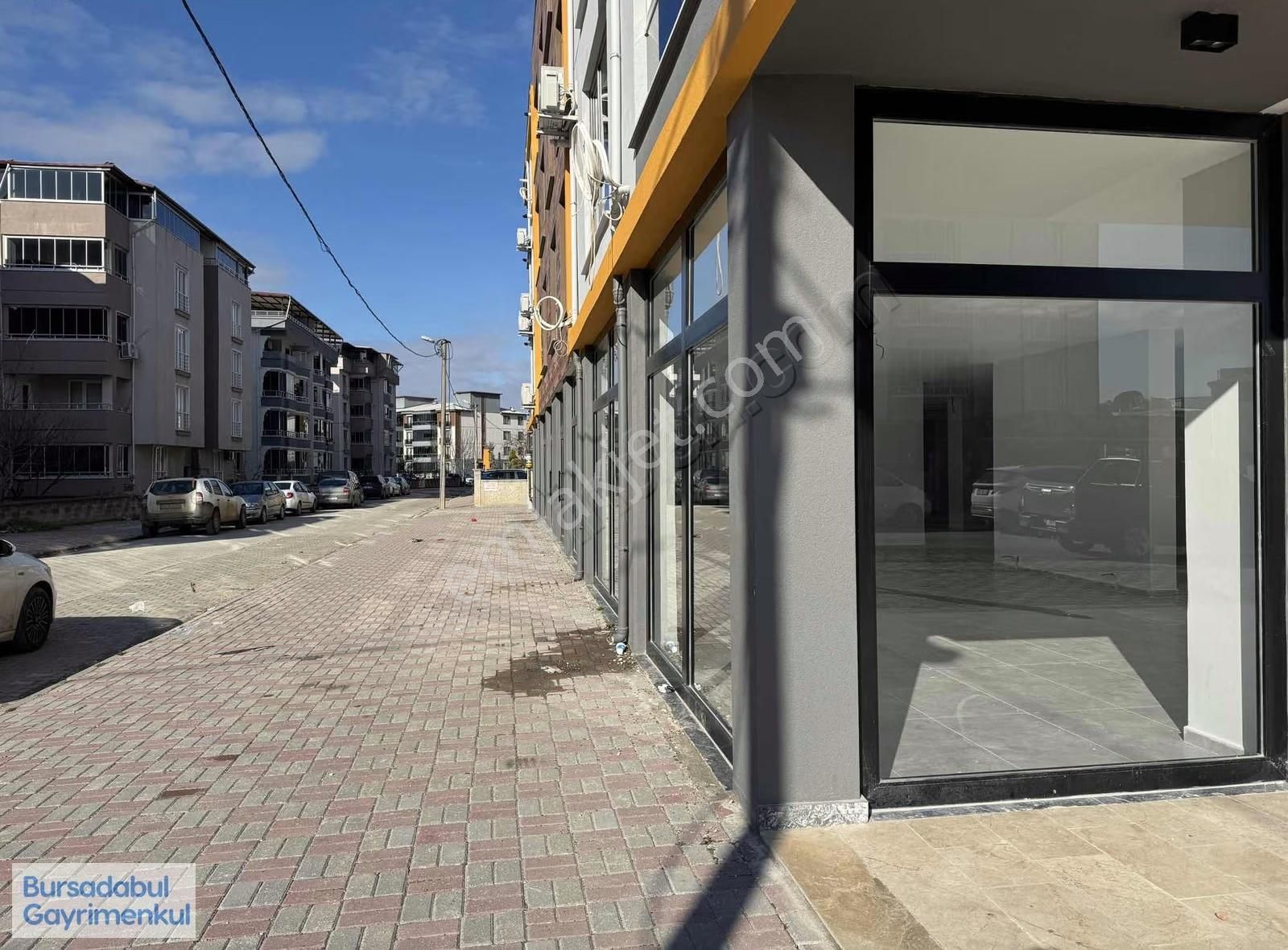 Bursadabul'dan Barış Mah. Fatih Caddesi Köşe İşyeri 220.m2 - Görsel 22