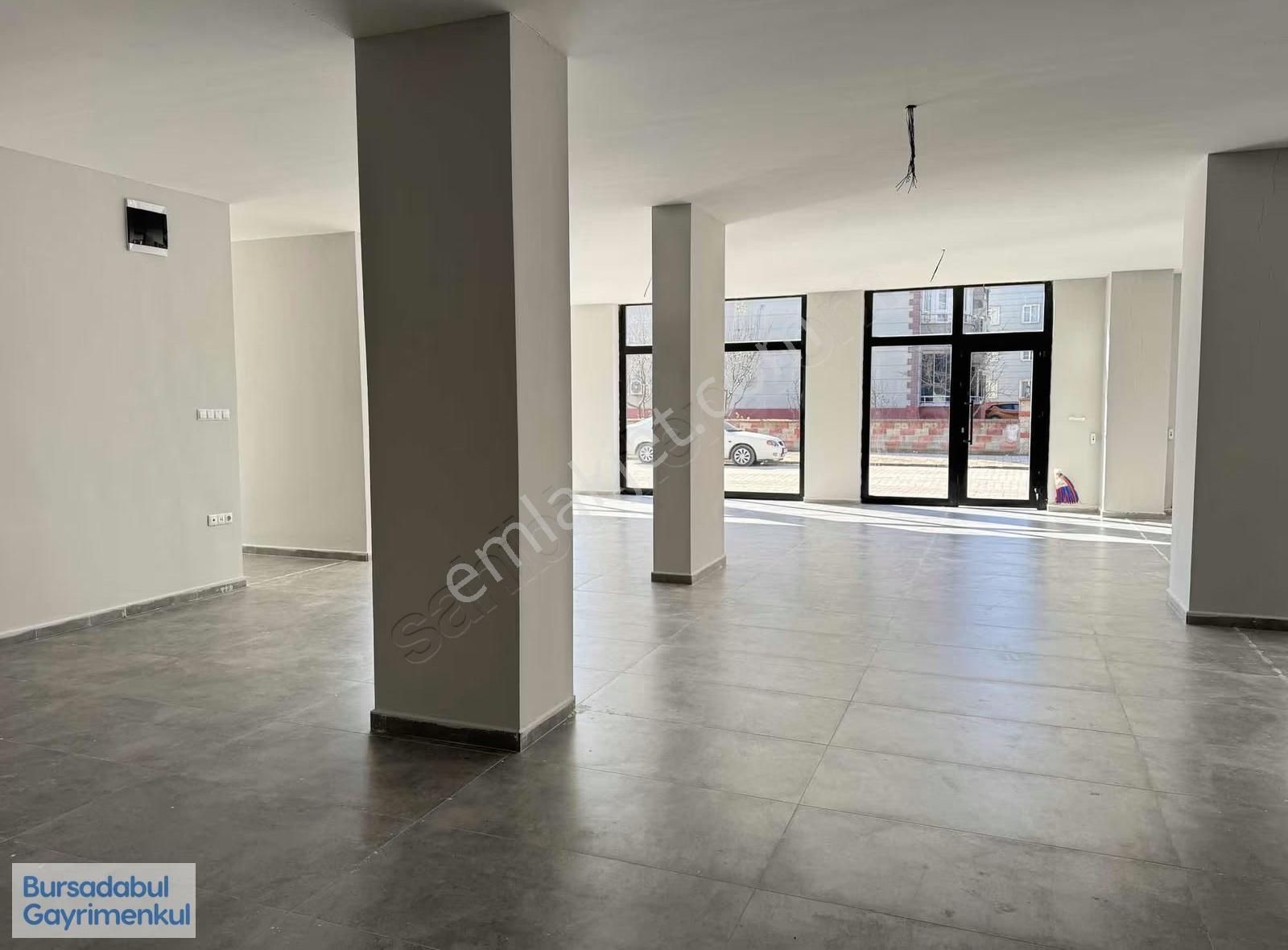 Bursadabul'dan Barış Mah. Fatih Caddesi Köşe İşyeri 220.m2 - Görsel 15
