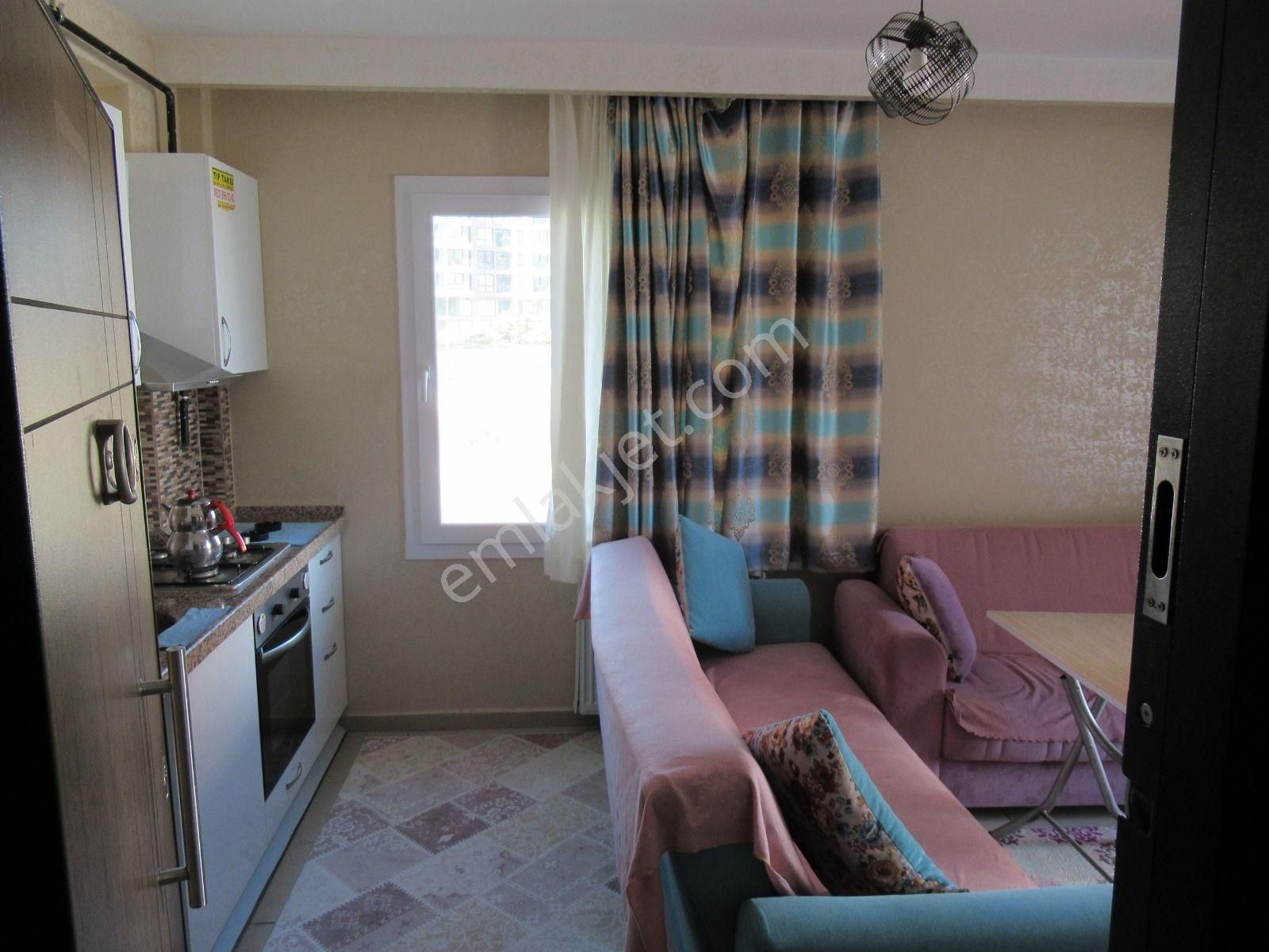 Üstünkent'ten 34.cadde Üzeri 1+1 Satılık Eşyalı Daire - Görsel 2