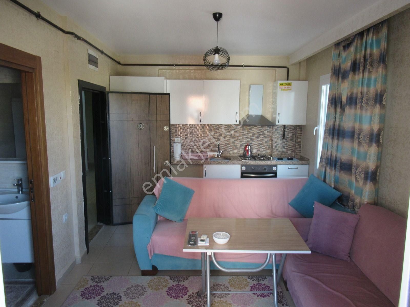 Üstünkent'ten 34.cadde Üzeri 1+1 Satılık Eşyalı Daire - Görsel 6