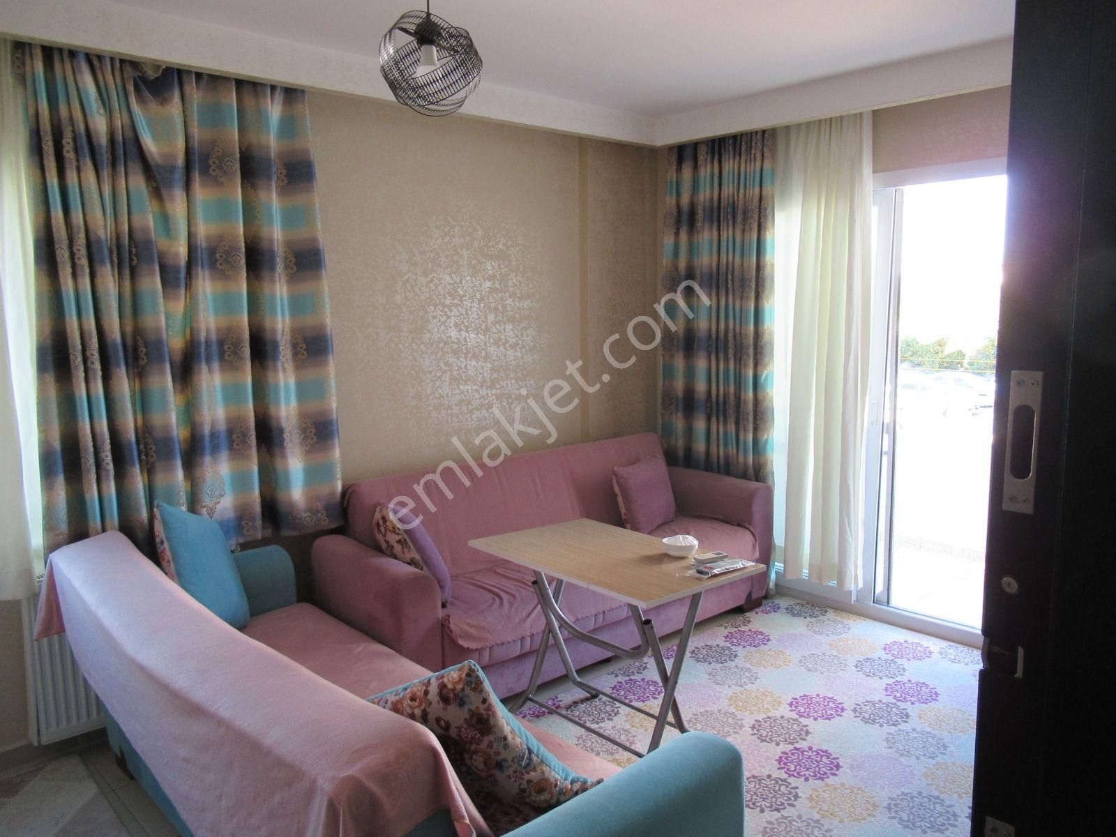 Üstünkent'ten 34.cadde Üzeri 1+1 Satılık Eşyalı Daire - Görsel 3