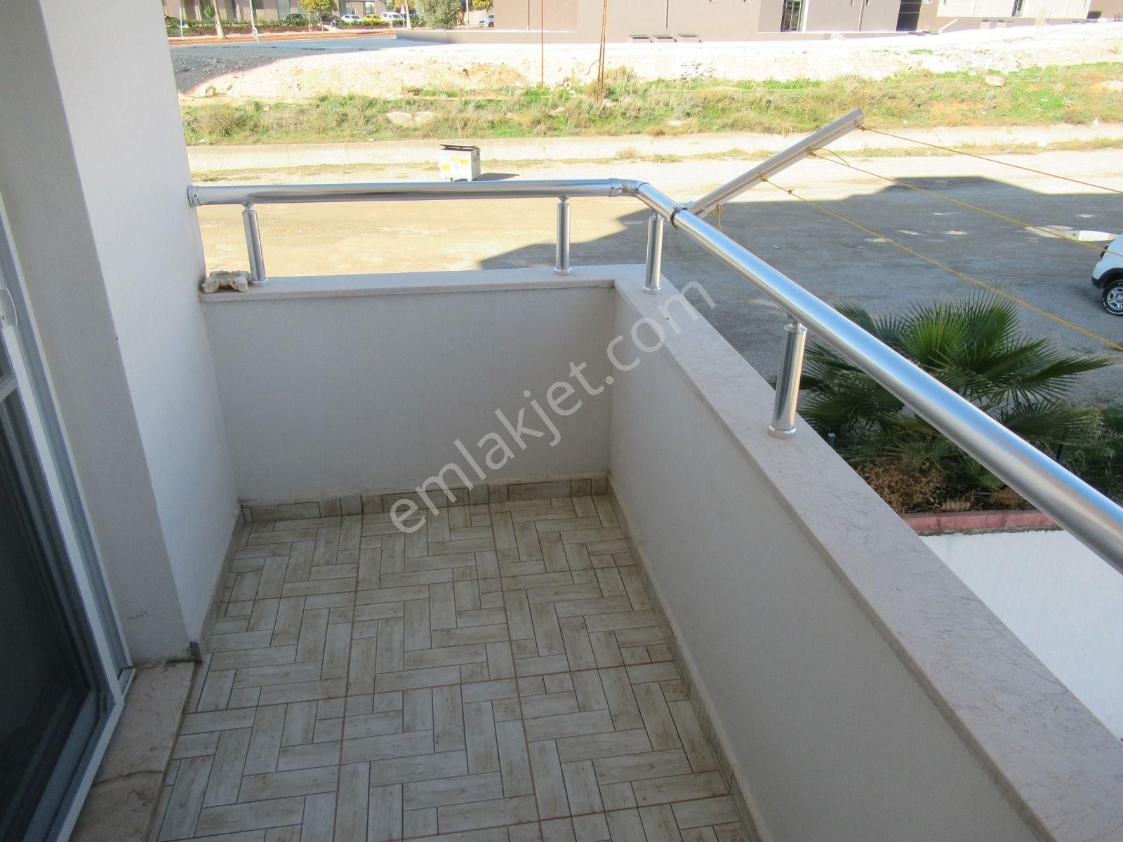 Üstünkent'ten 34.cadde Üzeri 1+1 Satılık Eşyalı Daire - Görsel 23