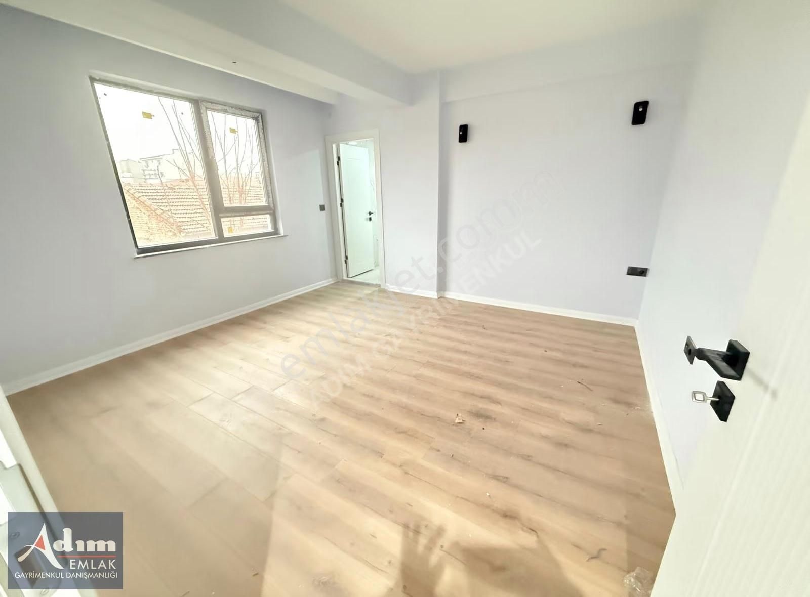 Adım Gayrimenkul/zafer Mh Esenli Cd Yak.e.banyolu Lüks 140m2 3+1 - Görsel 9