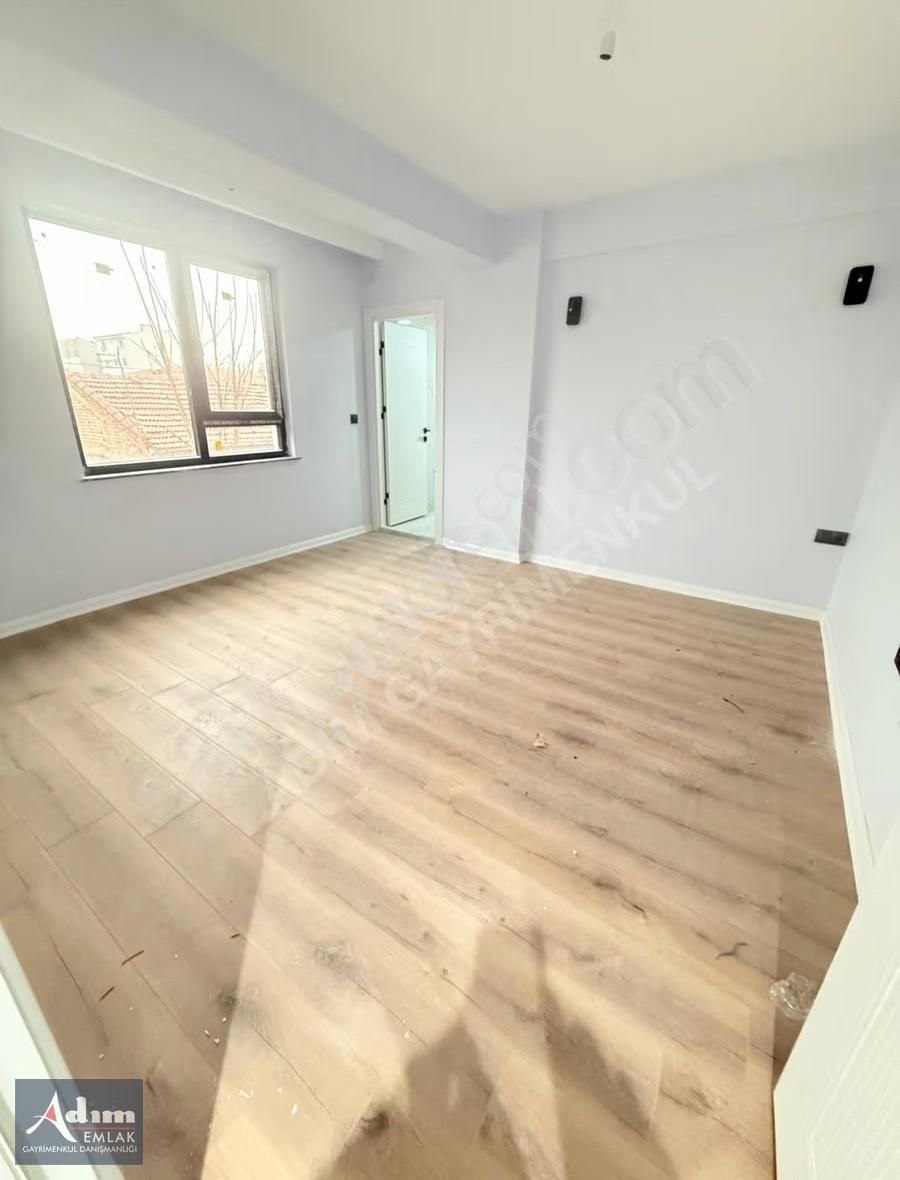 Adım Gayrimenkul/zafer Mh Esenli Cd Yak.e.banyolu Lüks 140m2 3+1 - Görsel 3