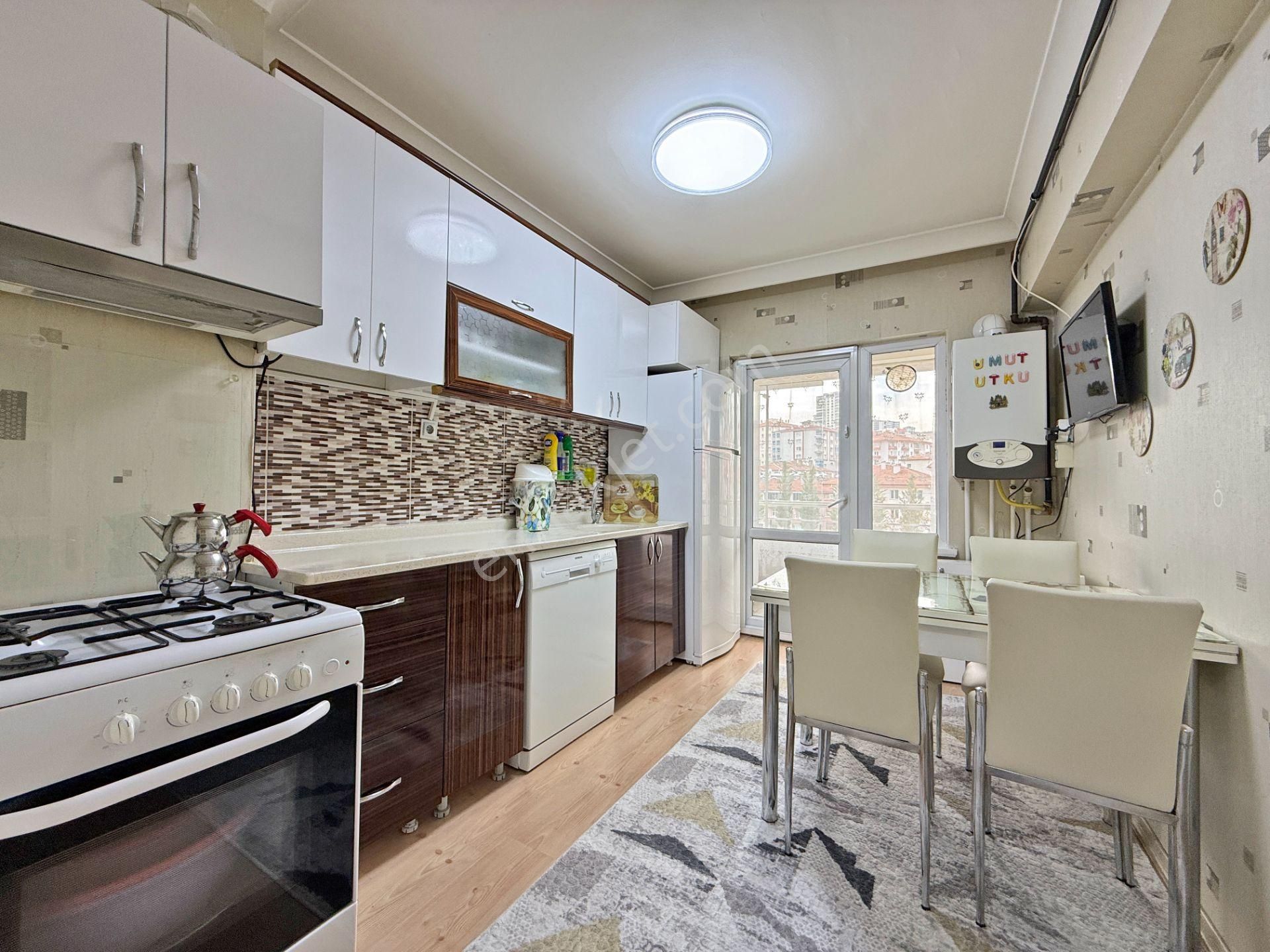 Kalecik Emlak'tan Masrafsız Asansörlü Yeni Binada 2+1 90m² - Görsel 2