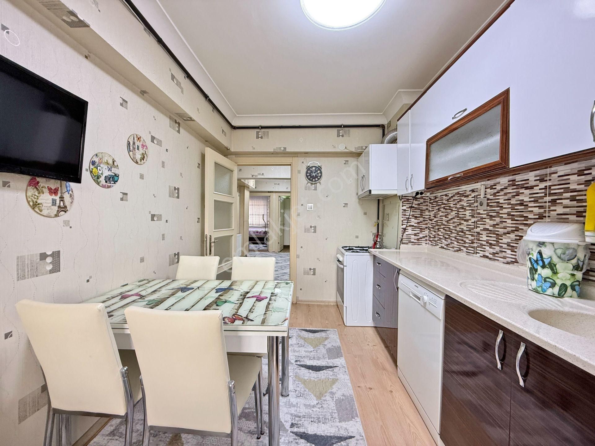 Kalecik Emlak'tan Masrafsız Asansörlü Yeni Binada 2+1 90m² - Görsel 4