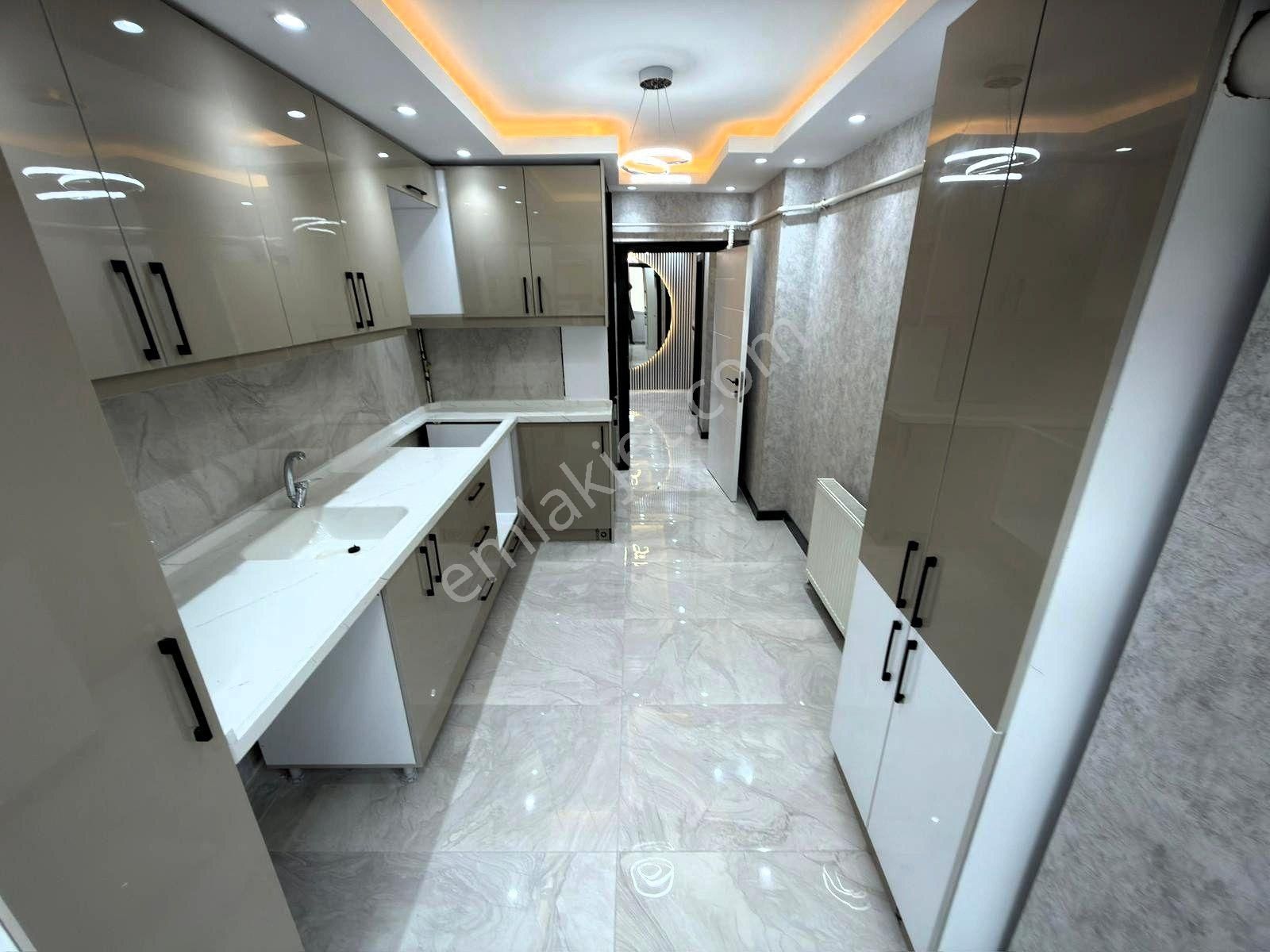 Kariyer'den Etliğin Kalbinde 3+1 1.kat Ultra Lüx Bağımsız Güney Cephe Daire - Görsel 16