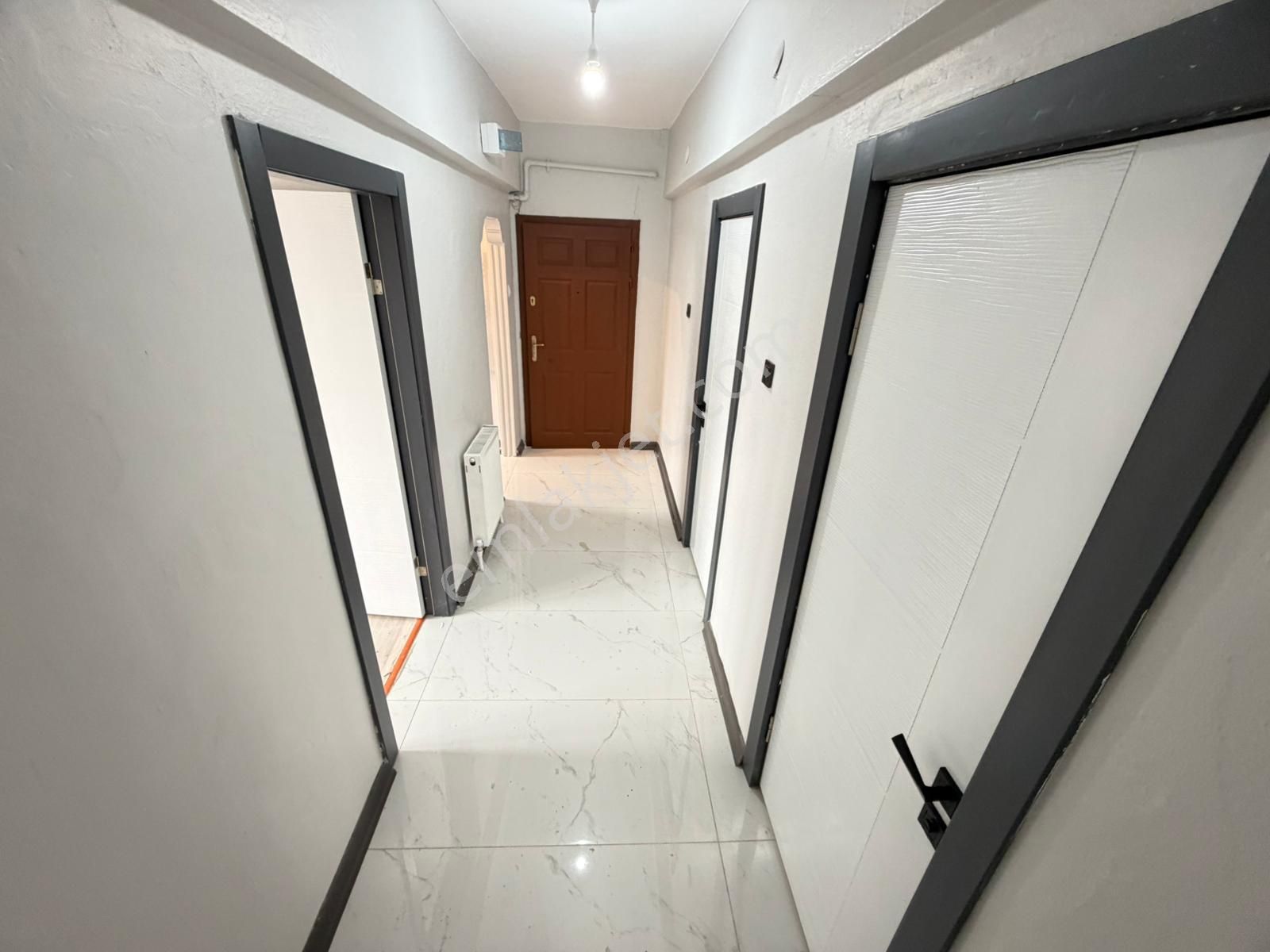 Kariyer'den Kalaba'da Cadde Yakını Katta Lüx Yapılı 3+1 Fırsat Daire - Görsel 34