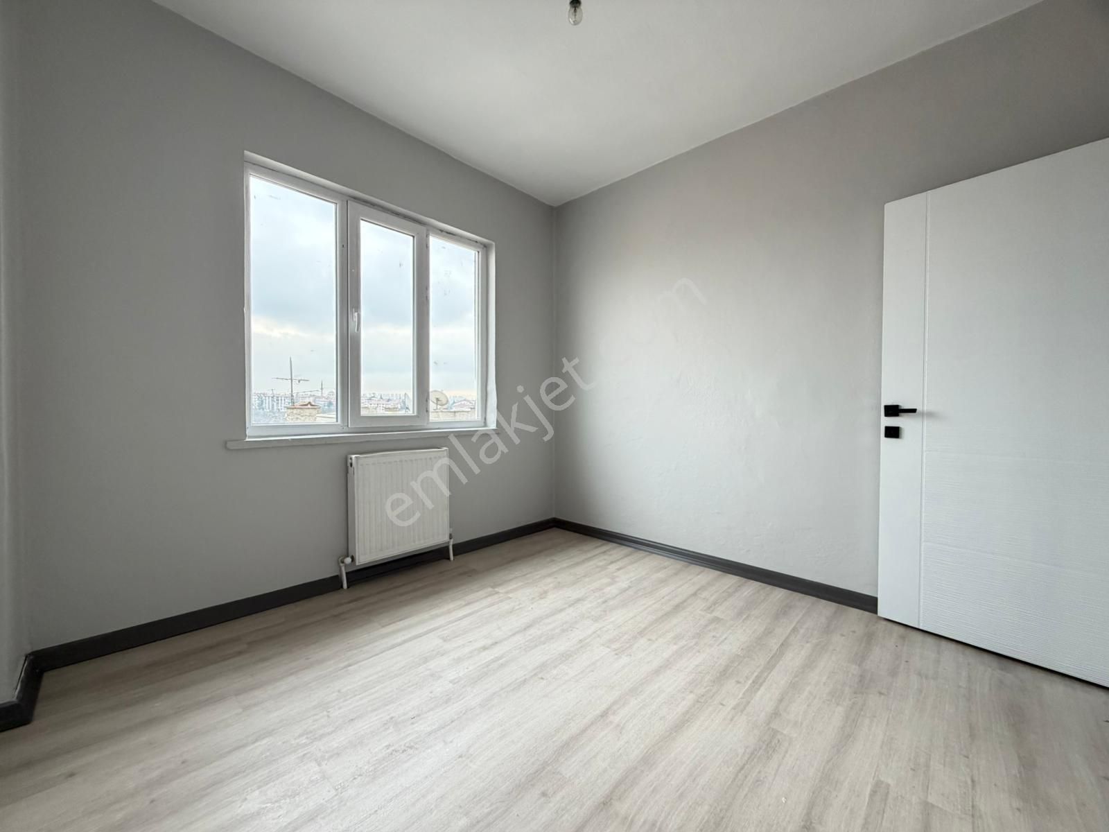 Kariyer'den Kalaba'da Cadde Yakını Katta Lüx Yapılı 3+1 Fırsat Daire - Görsel 24