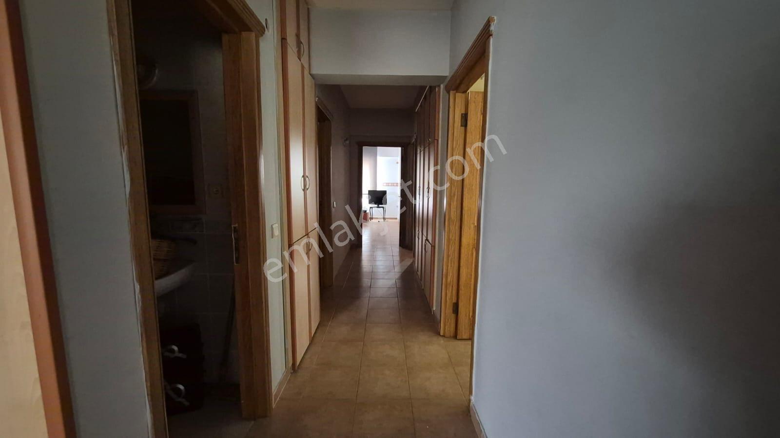 Karınca'dan Liparis 3 Tatil Köyü Gölge Blokta 3+1 Ebeveyn Banyo - Görsel 15