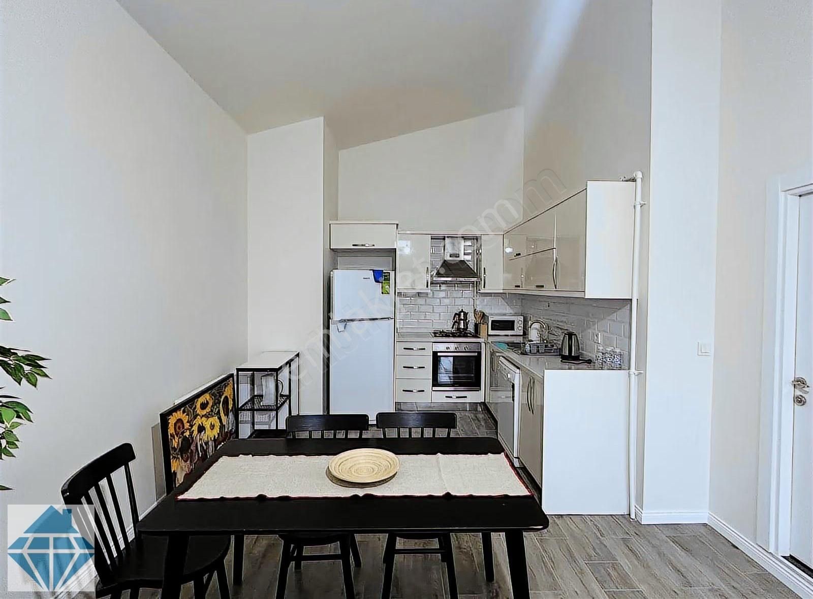 Green Pine Maslak Full Eşyalı 150 M2 2 + 1 Teras Dublex Kiralık - Görsel 4