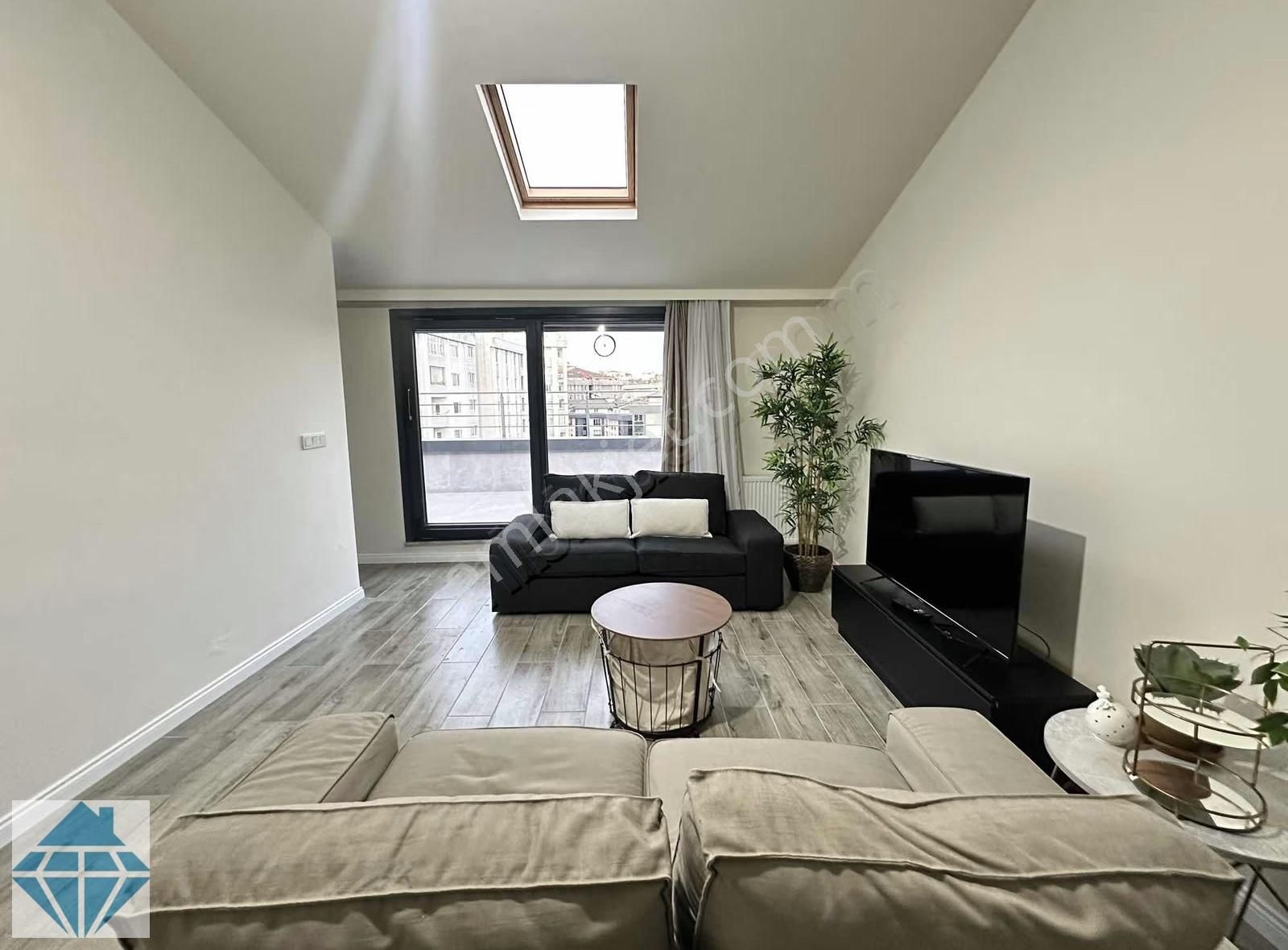 Green Pine Maslak Full Eşyalı 150 M2 2 + 1 Teras Dublex Kiralık