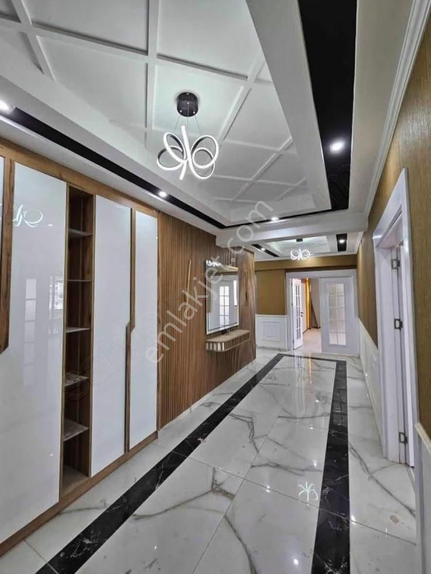 Öz Ay Emlaktan Metrokent Sitesinden Satılık Daire - Görsel 8