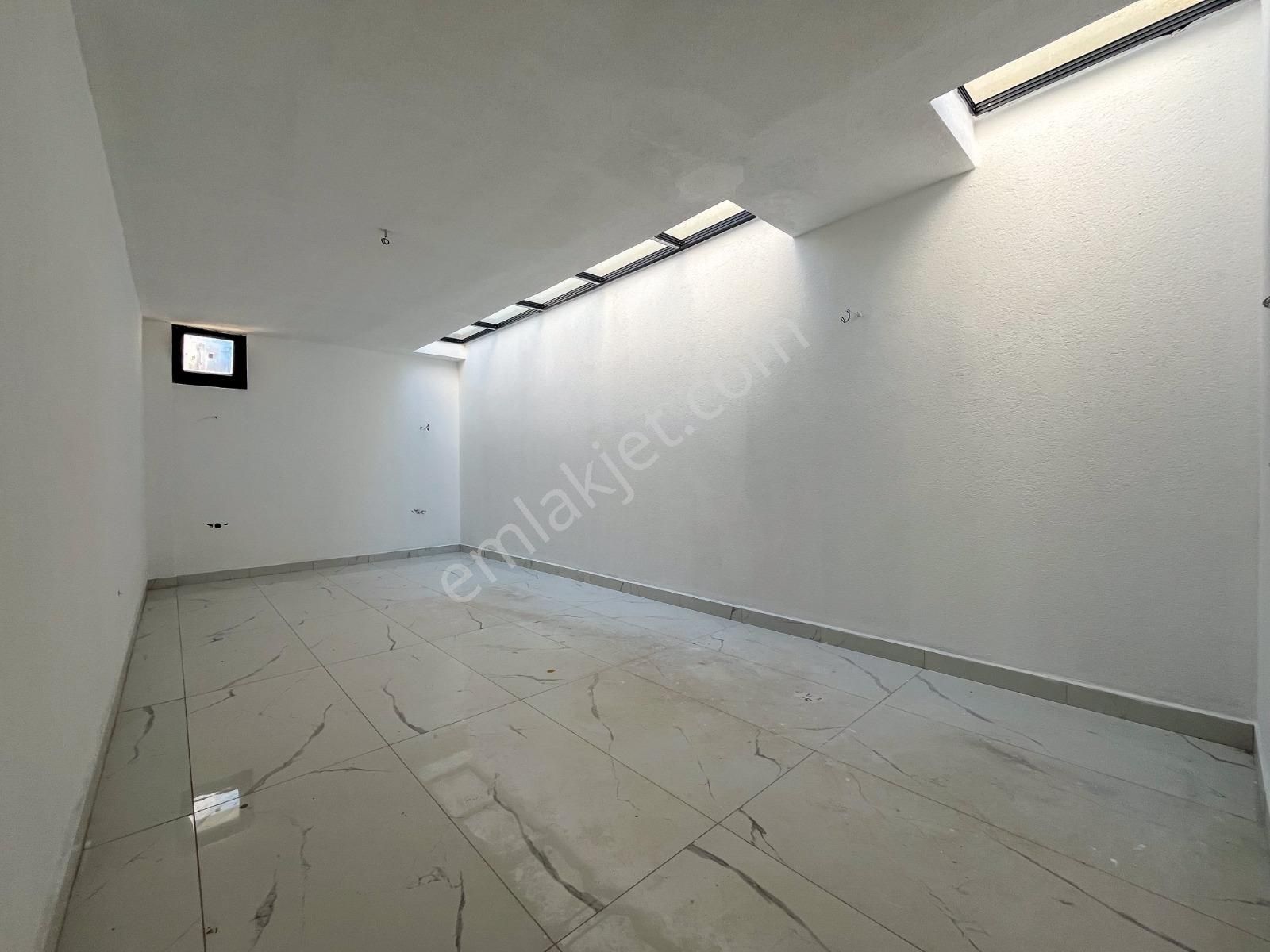 Bodrum Bağla'da Satılık Denize 200 Metre Tek Tapulu 7+3 Villa - Görsel 19