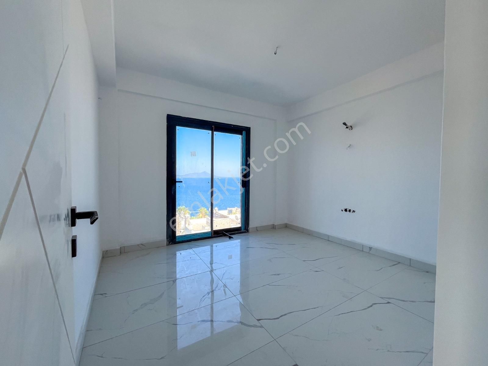 Bodrum Bağla'da Satılık Denize 200 Metre Tek Tapulu 7+3 Villa - Görsel 14