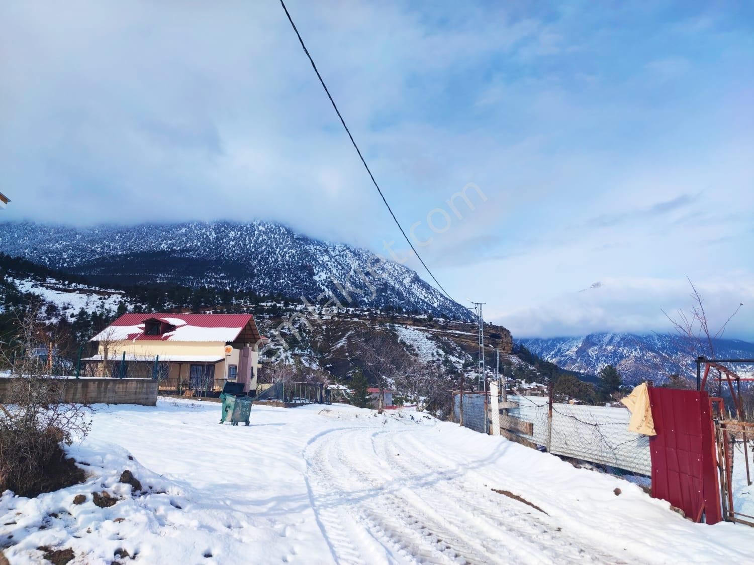 Kar Emlaktan Yekikonacık Kırıntı Mevkiinde 300 M2 Satılık Arsa - Görsel 2