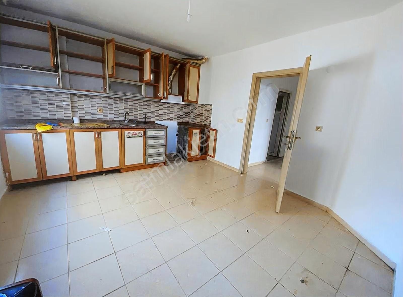 Öz Yıldız Emlaktan Sarılar Mahallesinde 2+1 Kiralık Daire