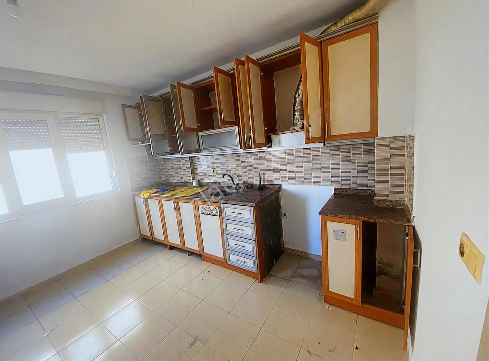 Öz Yıldız Emlaktan Sarılar Mahallesinde 2+1 Kiralık Daire - Görsel 2